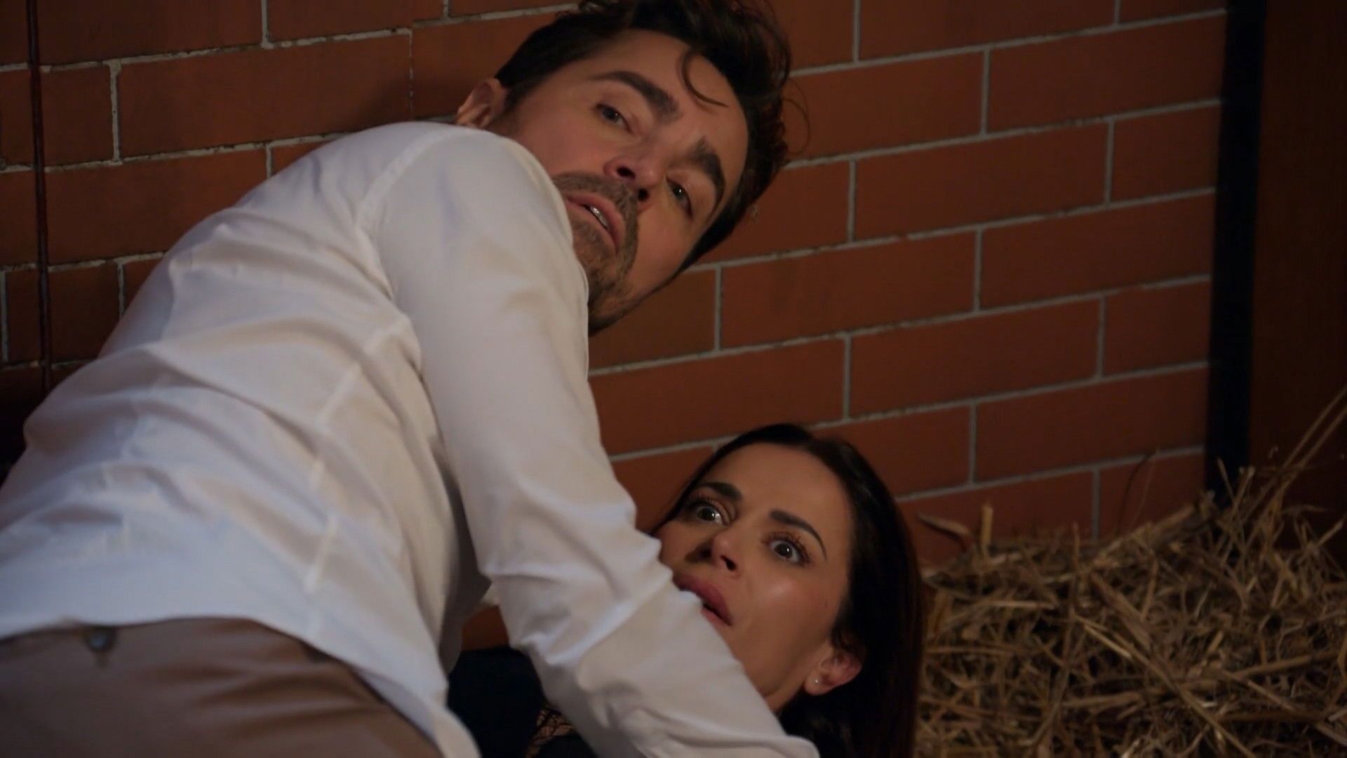 A Herança background