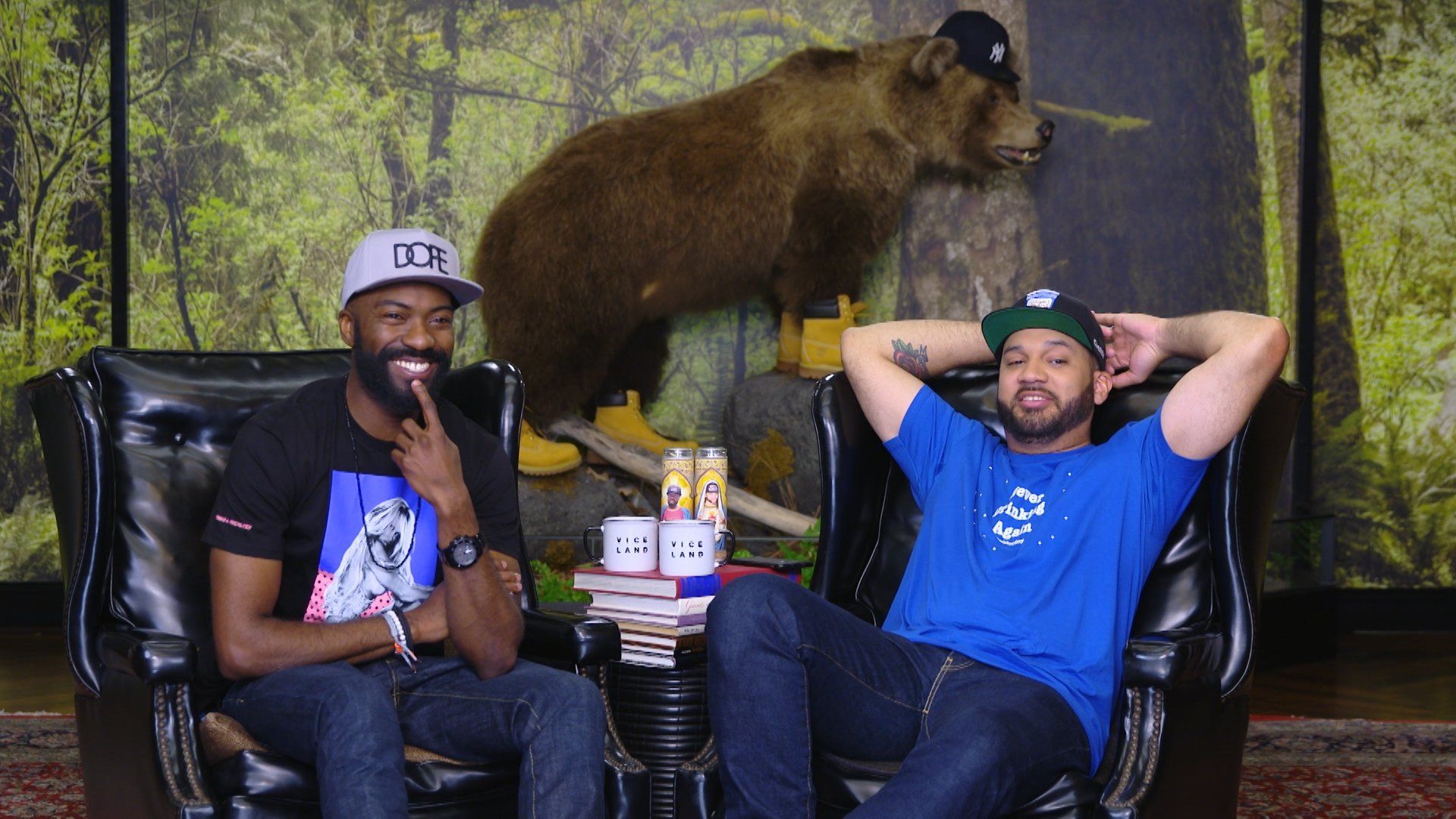 Desus & Mero background