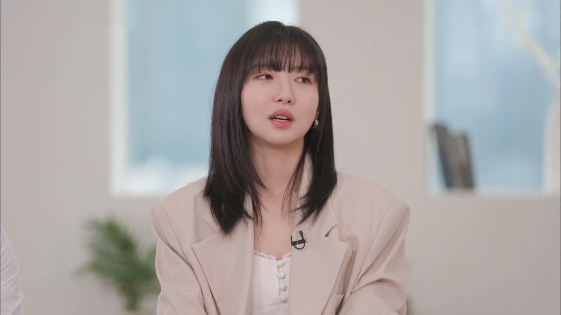 You Quiz on the Block background