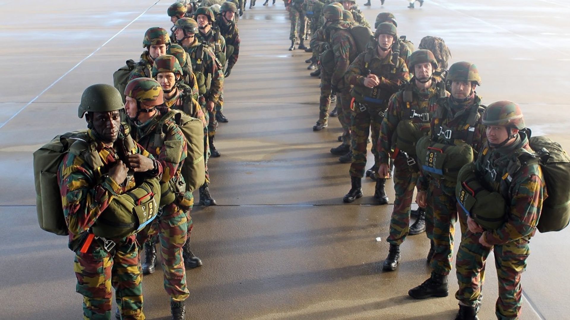 Inside RAF Brize Norton background