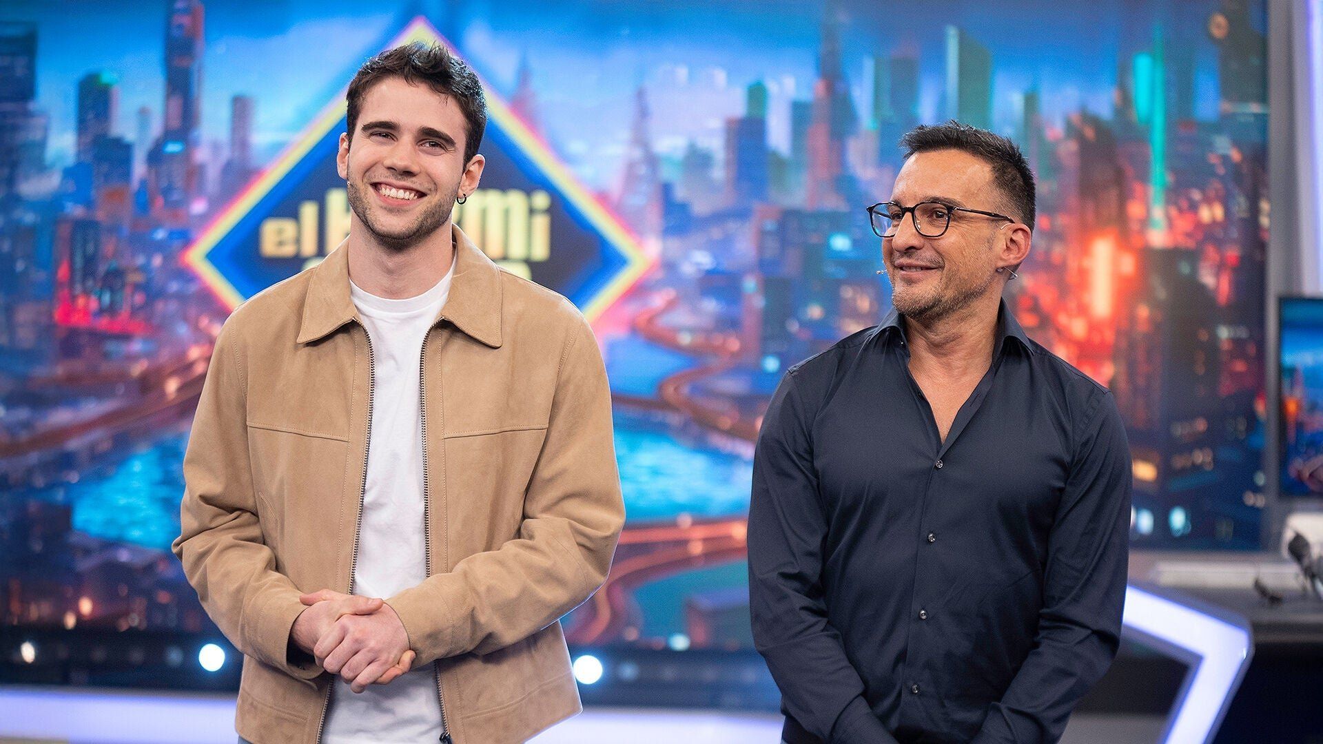 El hormiguero background