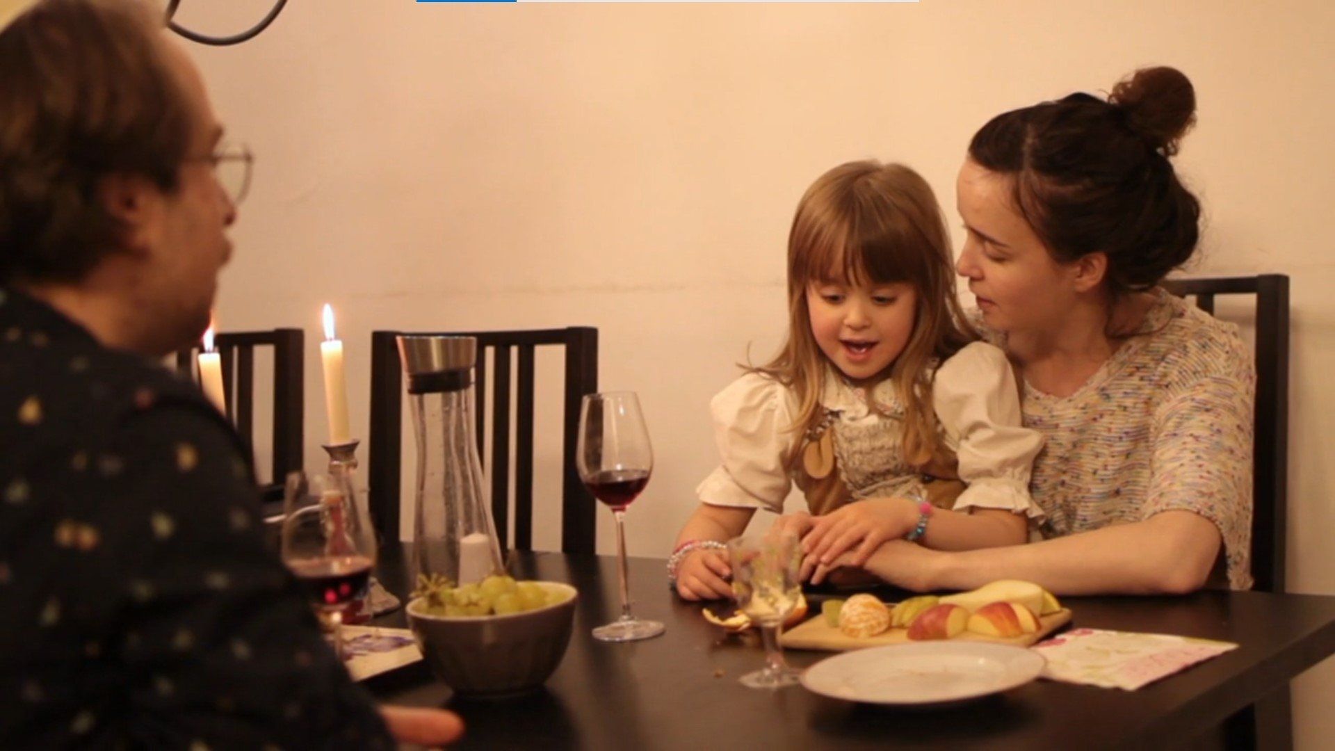 Die Sendung mit dem Elefanten background