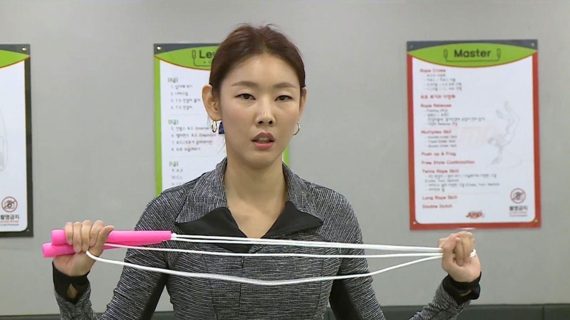 I Live Alone background