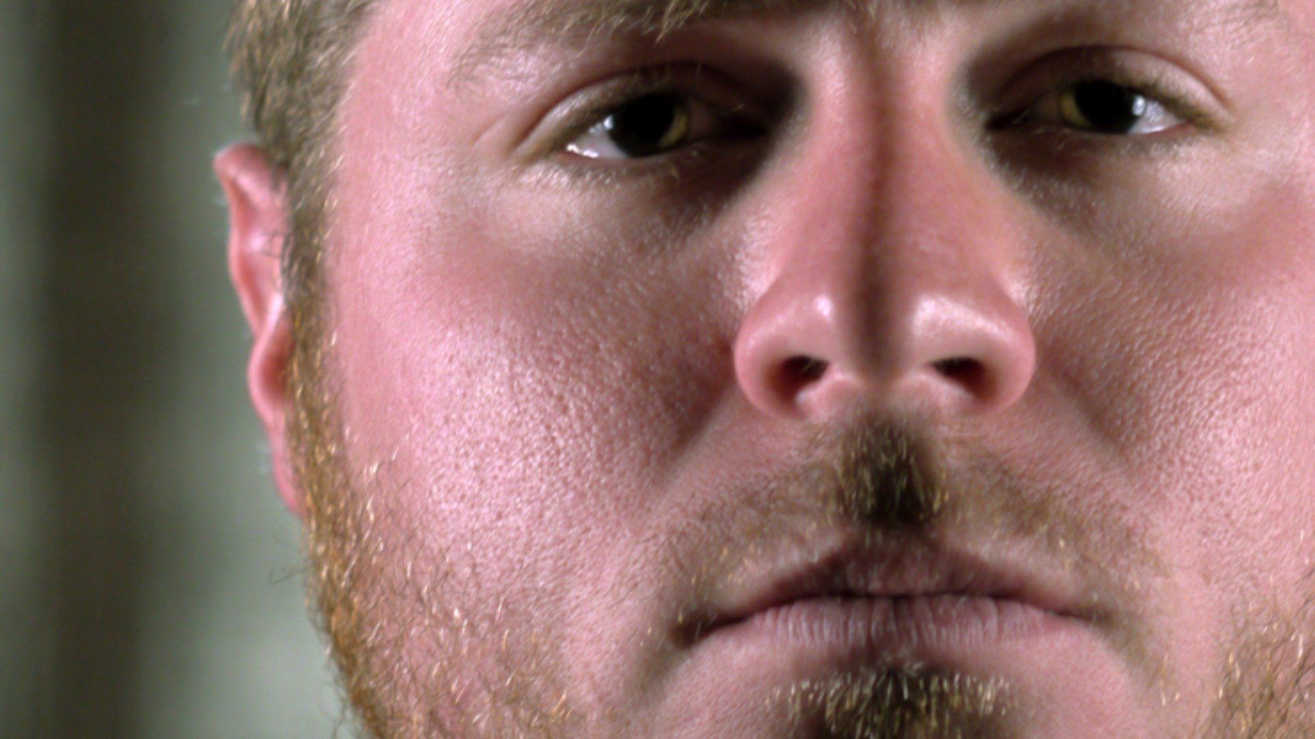 Eyewitness War background