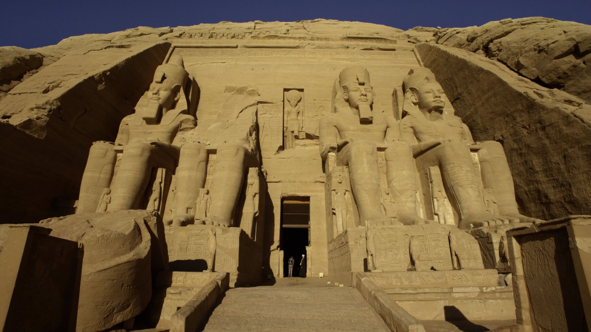 The World Heritage background