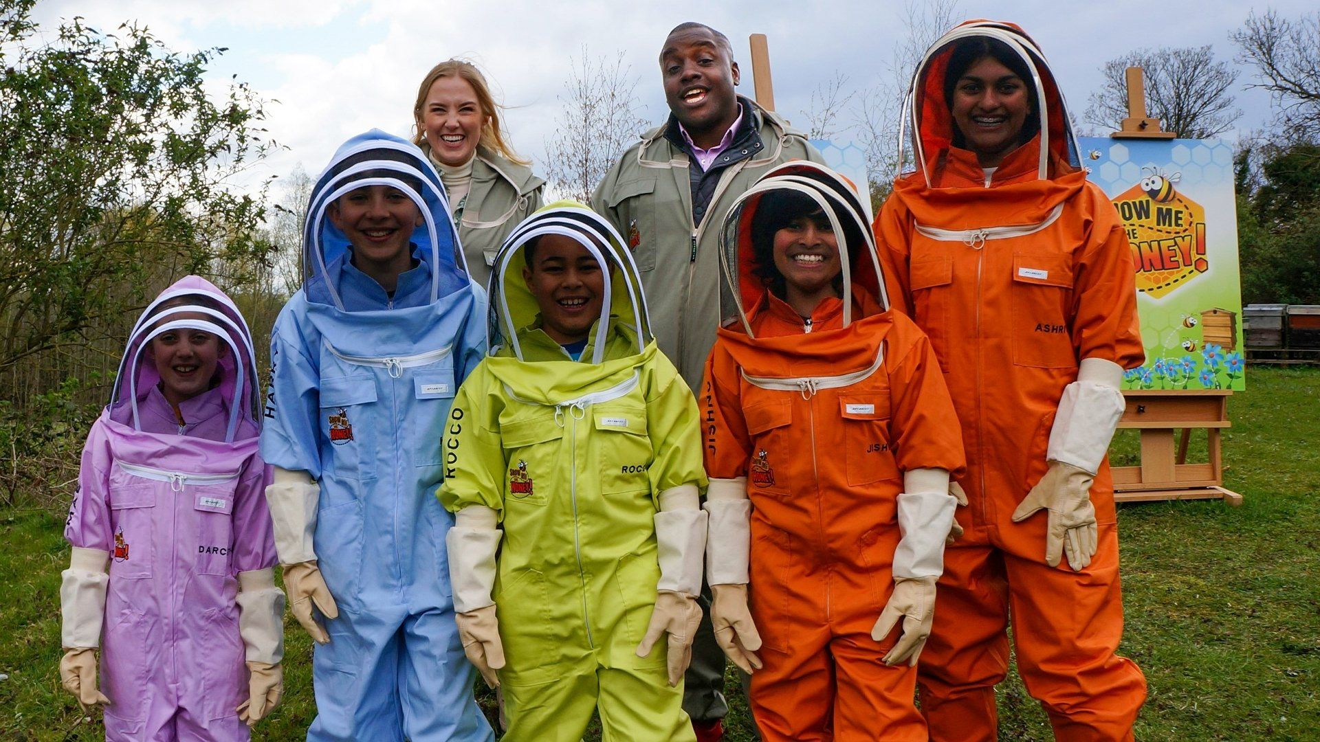 Show Me the Honey background