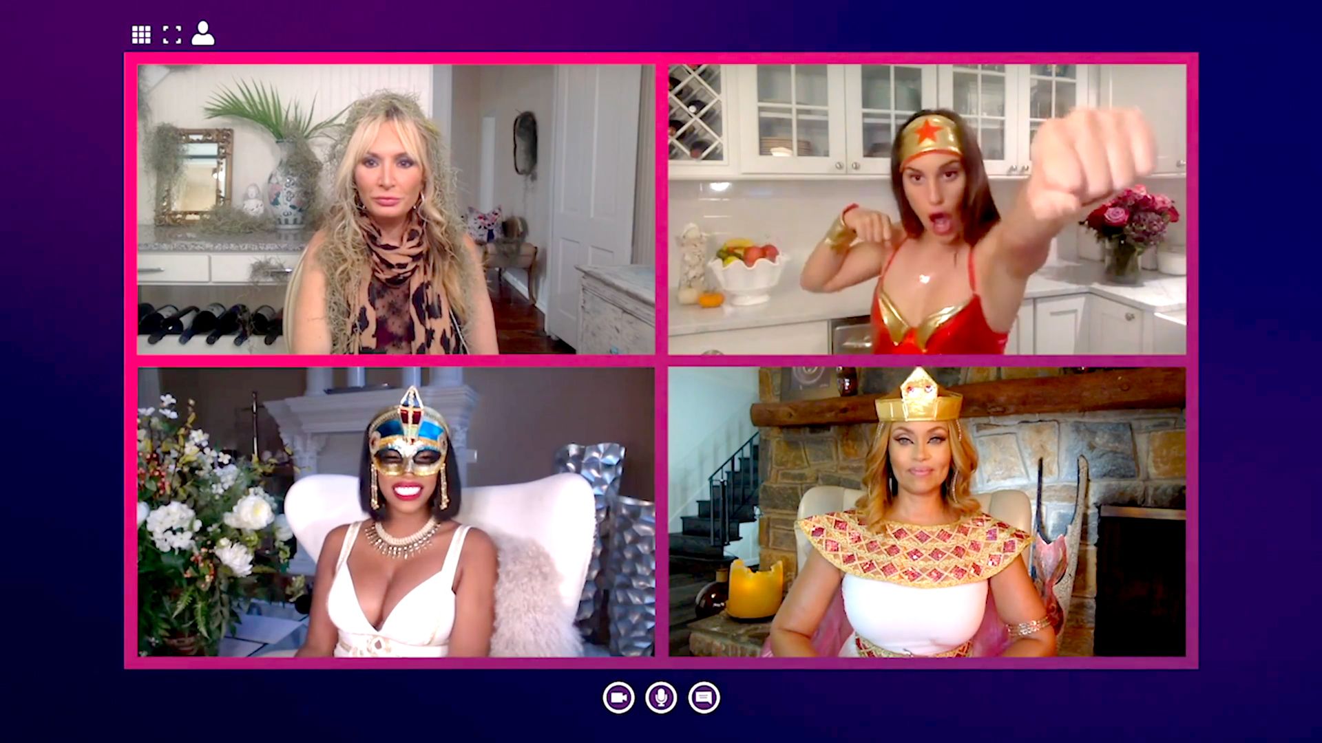 Bravo's Chat Room background