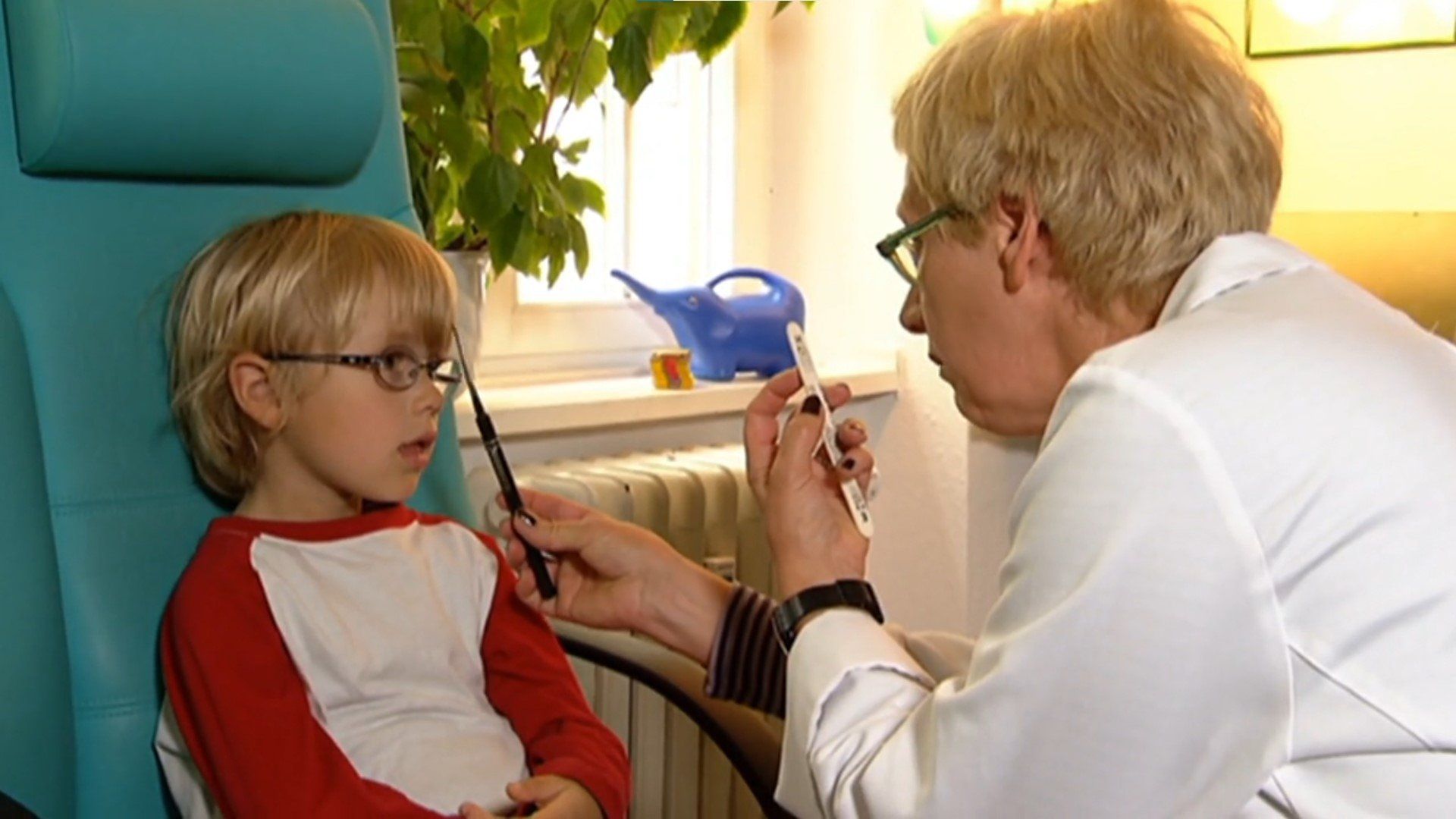 Die Sendung mit dem Elefanten background