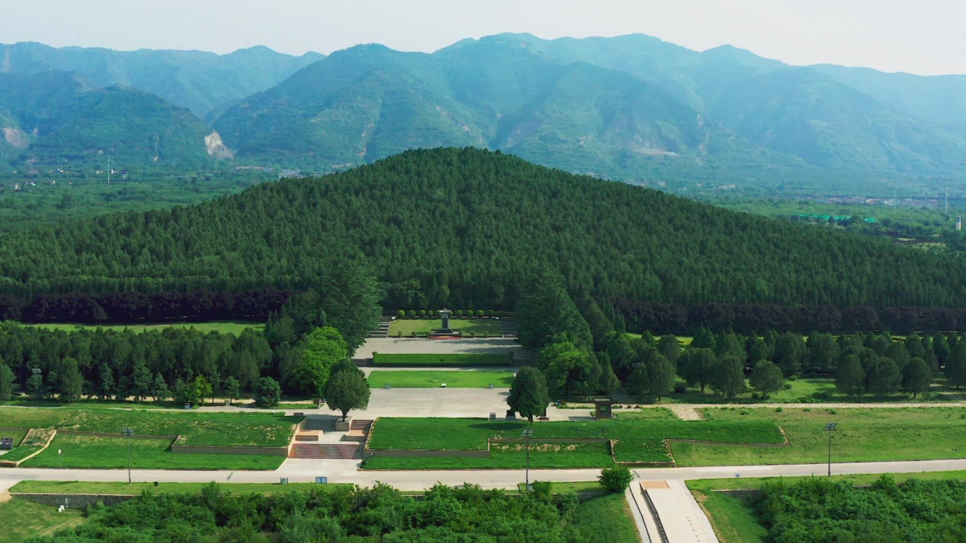 The UnXplained Special Presentation background