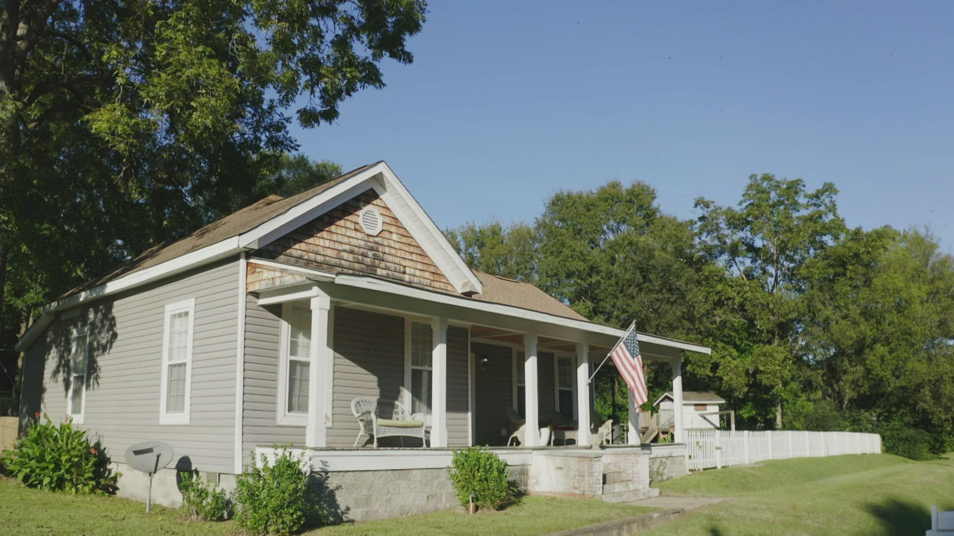 Home Town Rescue background