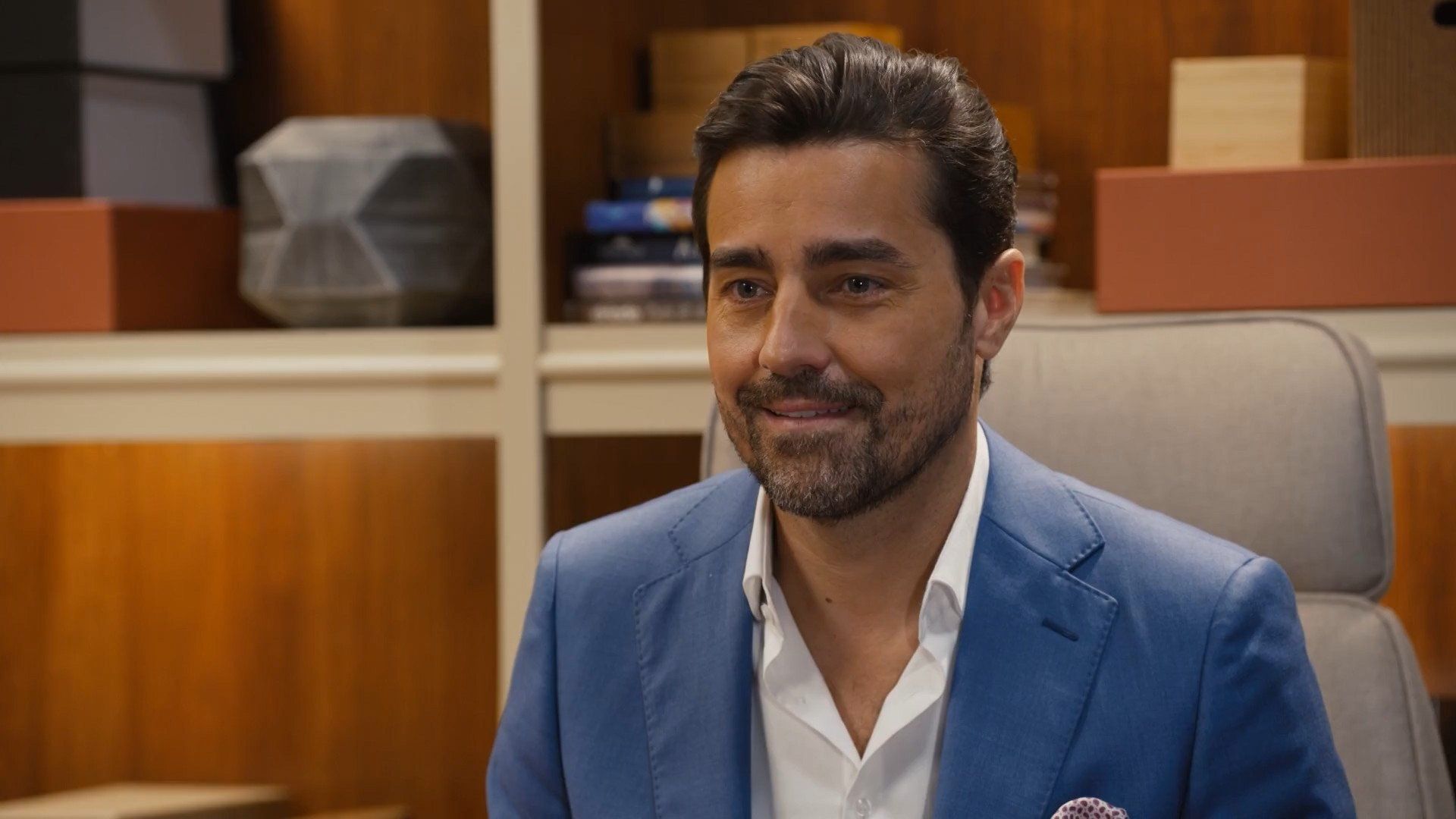 A Herança background