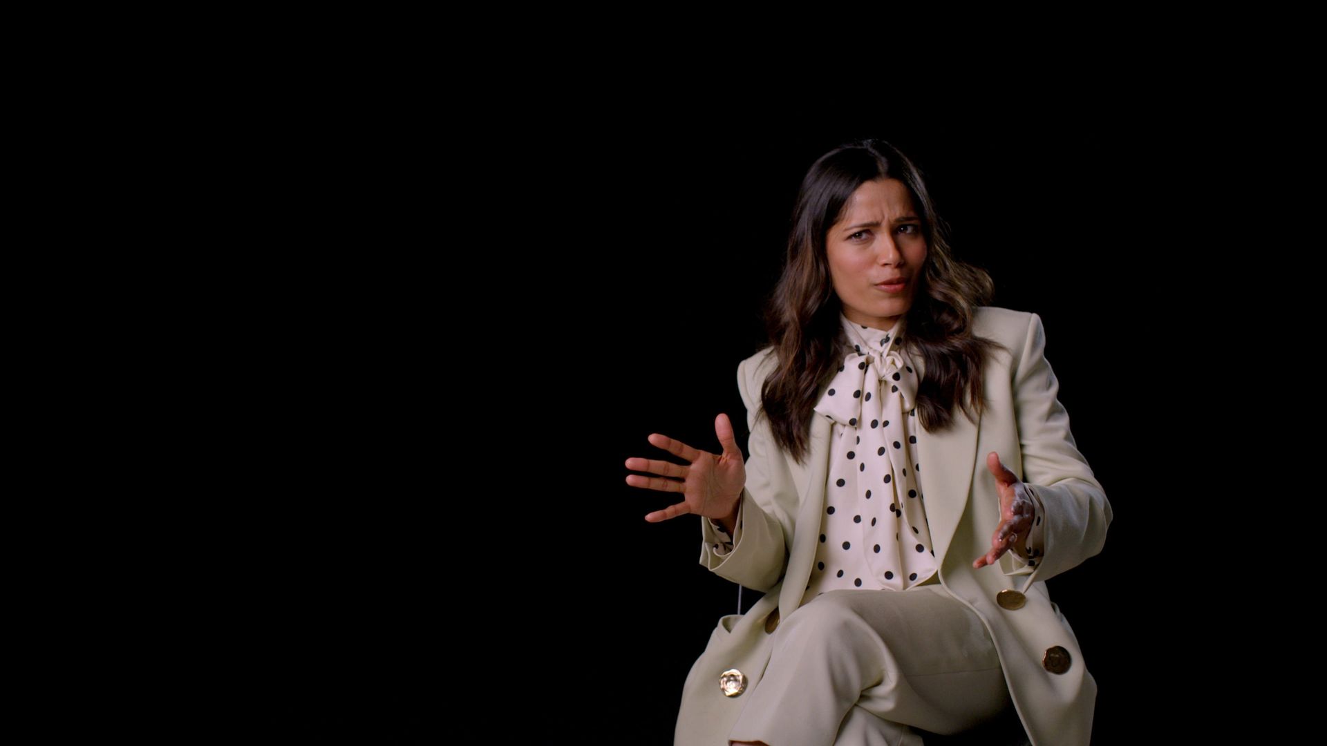 What Happens in Hollywood background