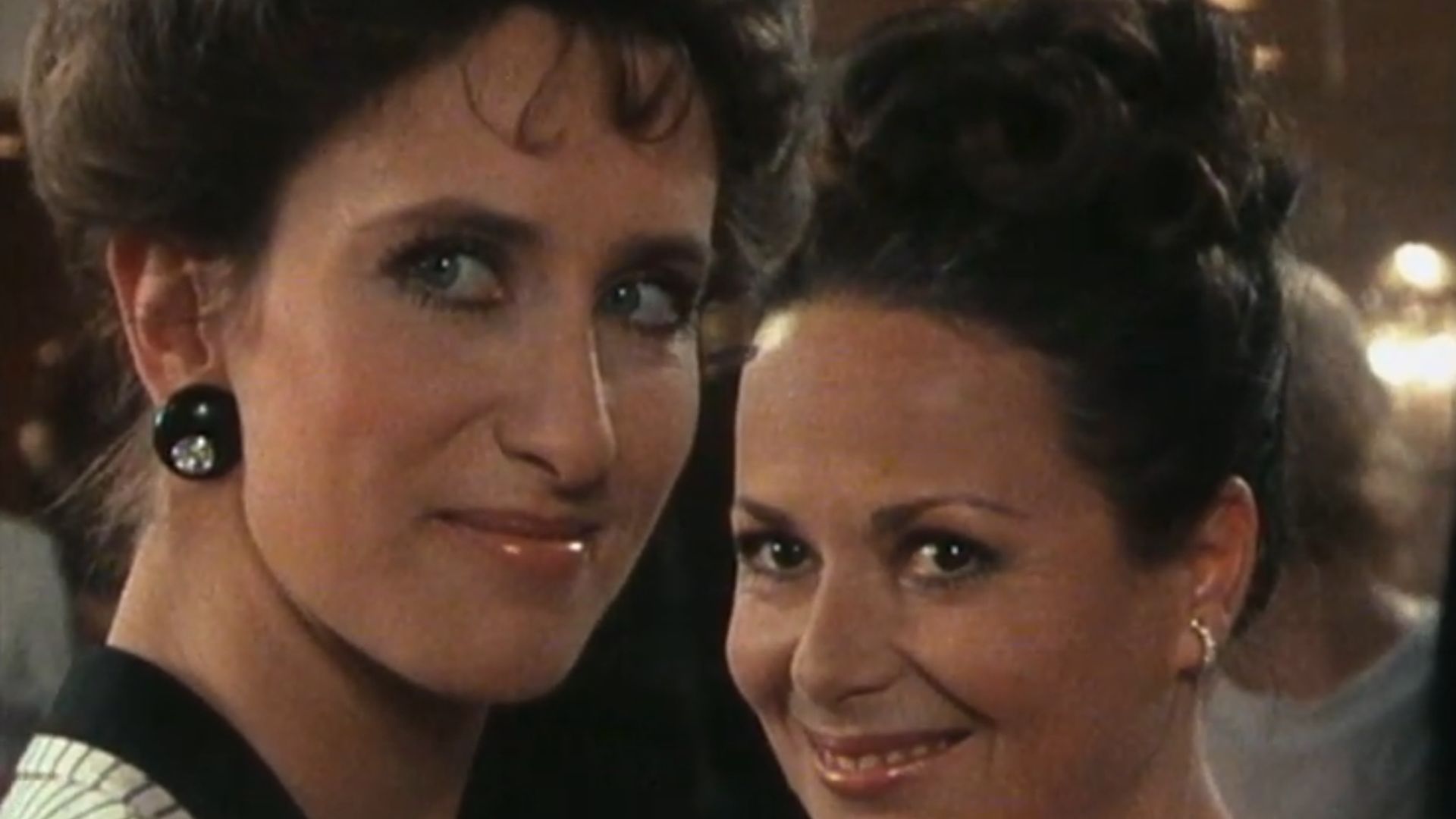 Das Traumschiff background