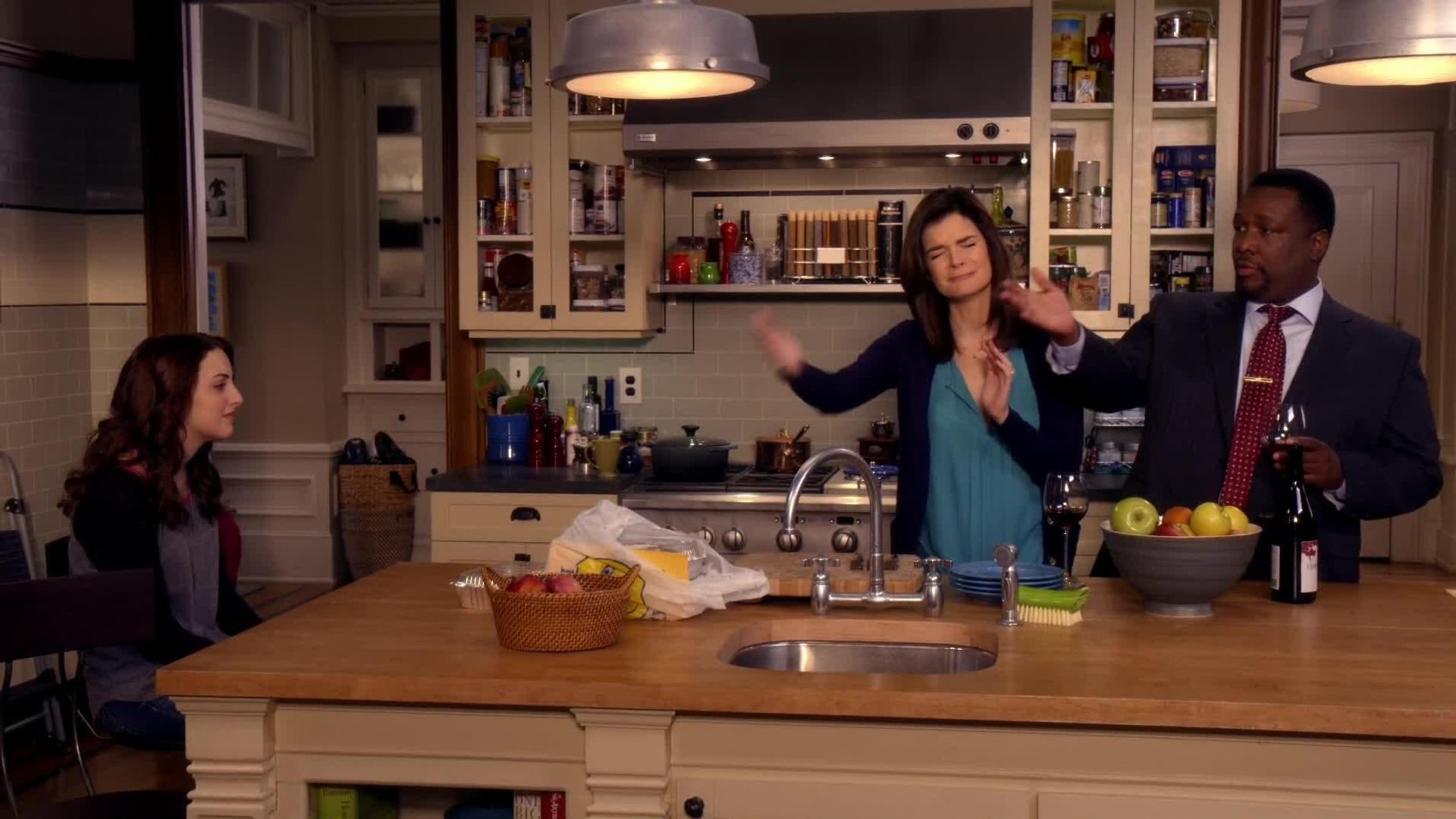 The Michael J. Fox Show background