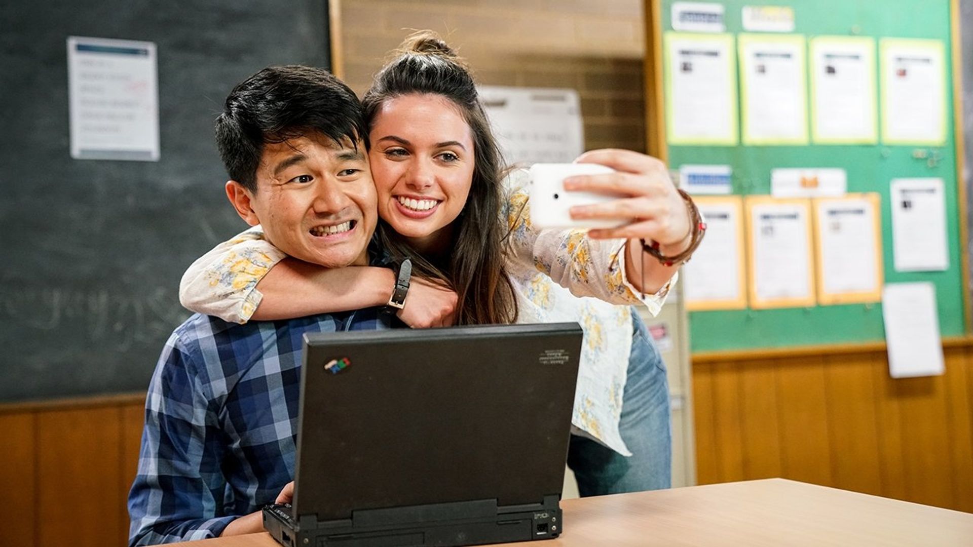 Ronny Chieng: International Student background