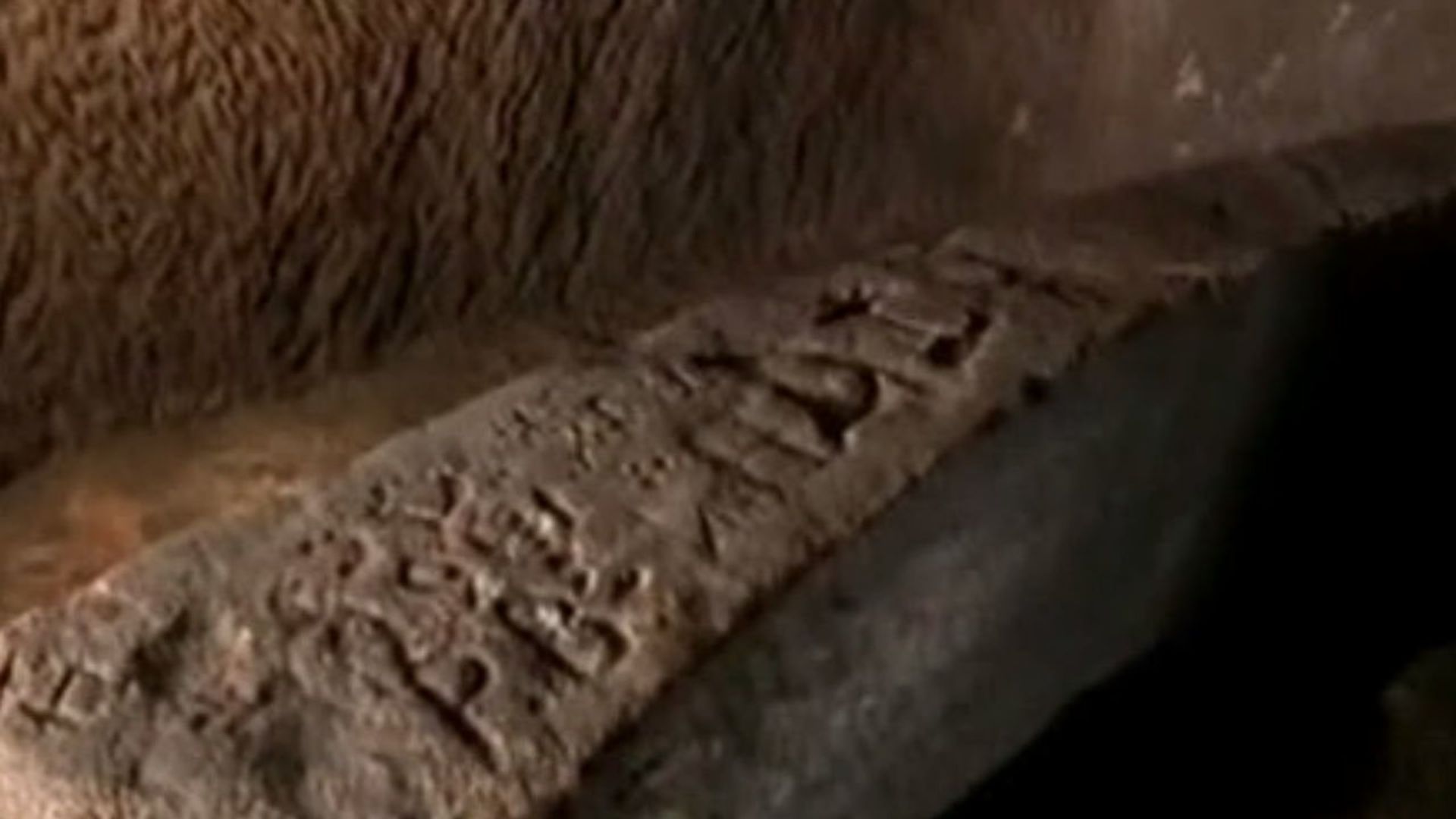 Cities of the Underworld background