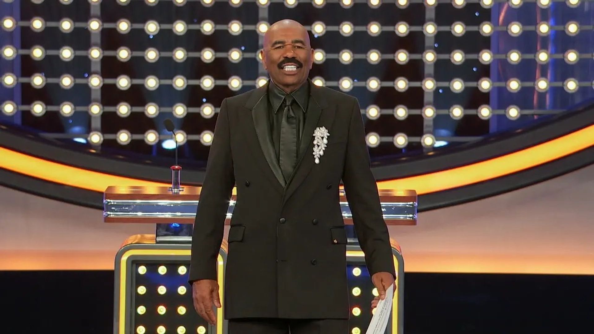 Celebrity Family Feud background
