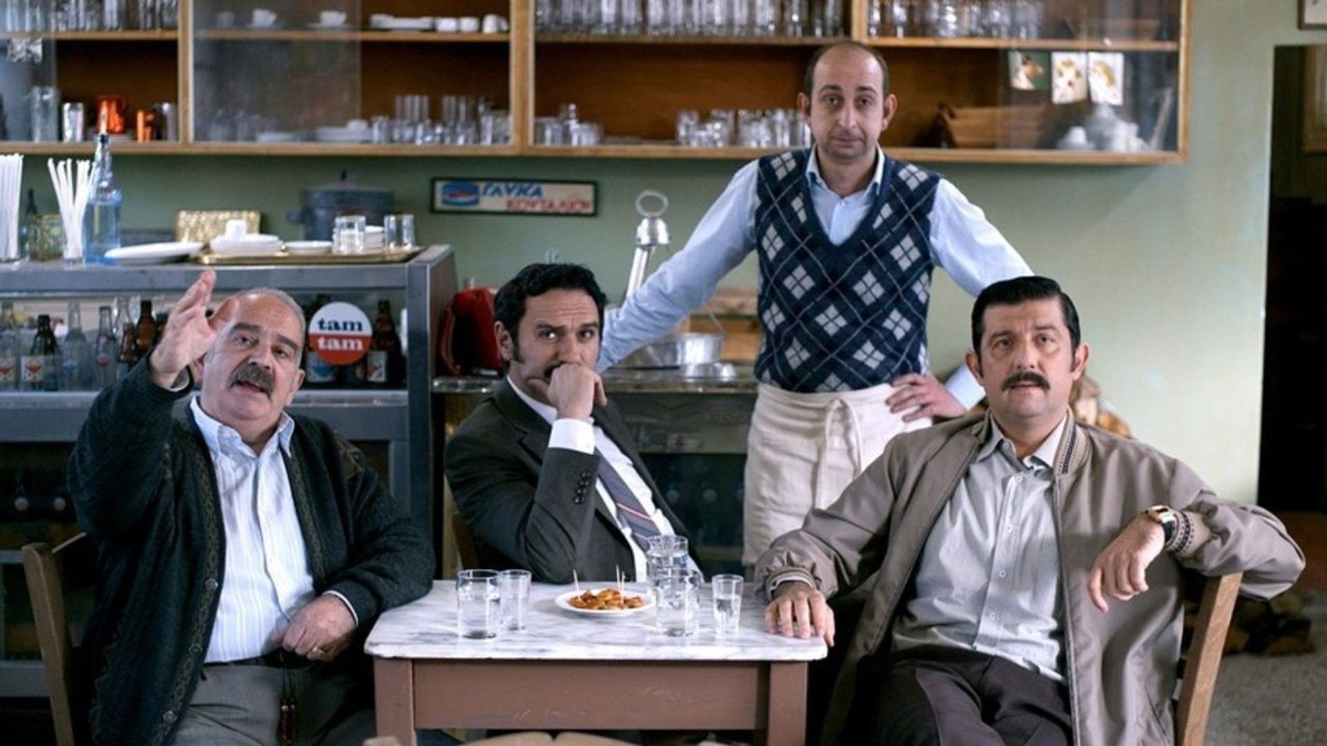 Ta kalytera mas hronia background