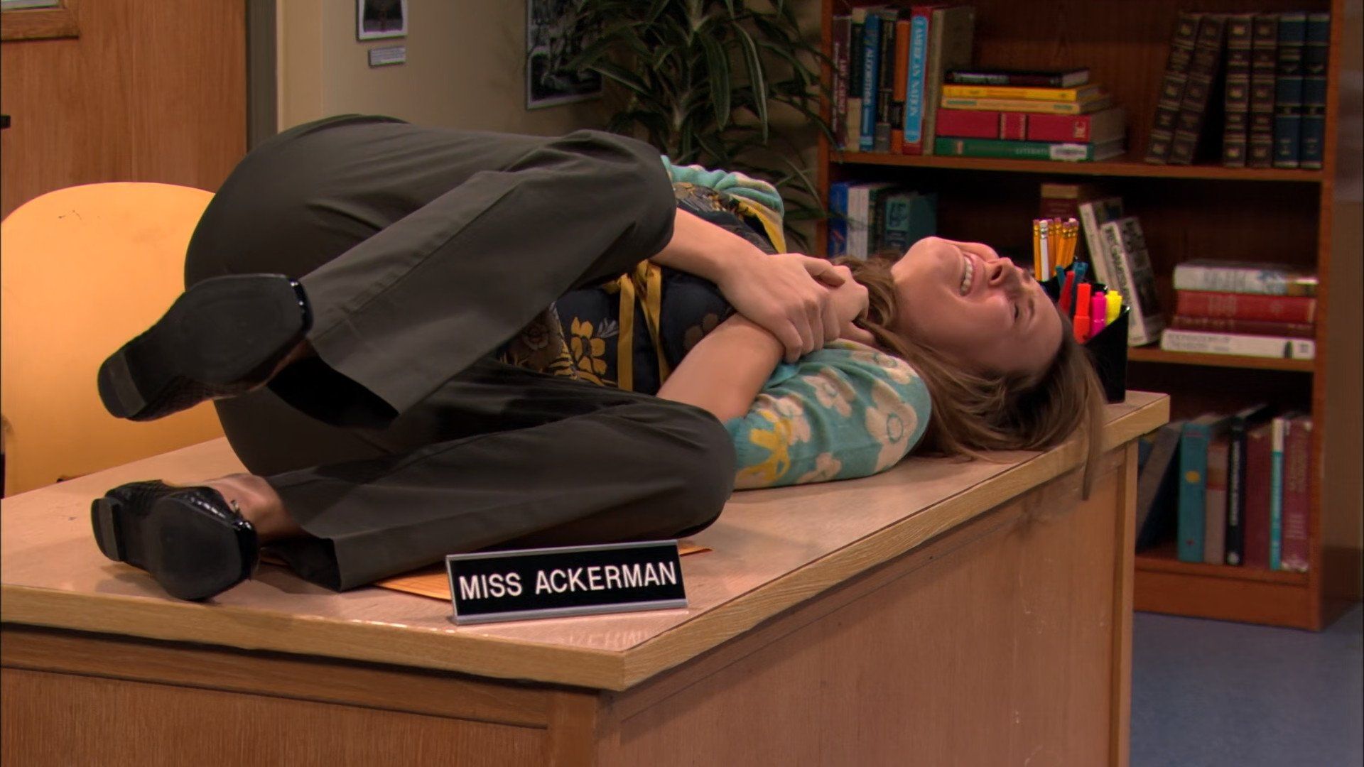 iCarly background
