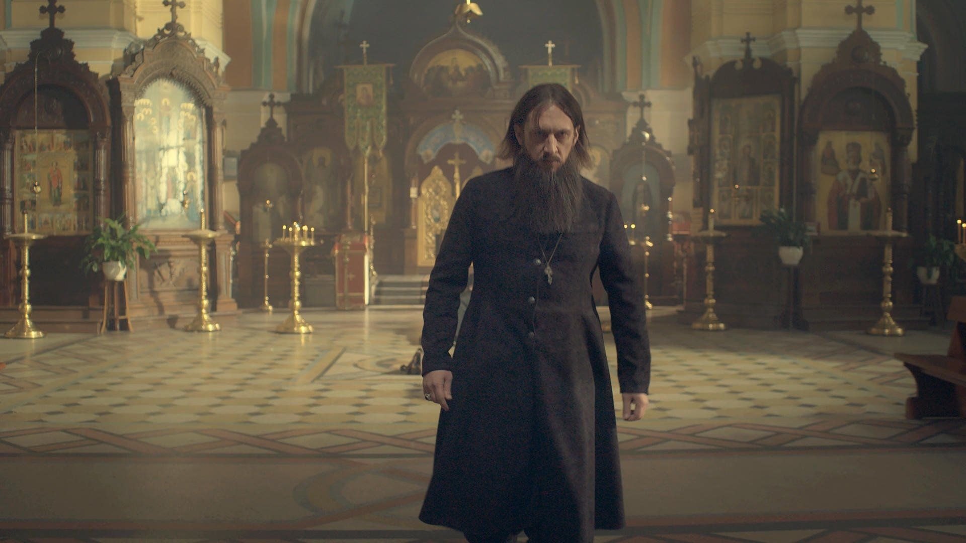 The Last Czars background