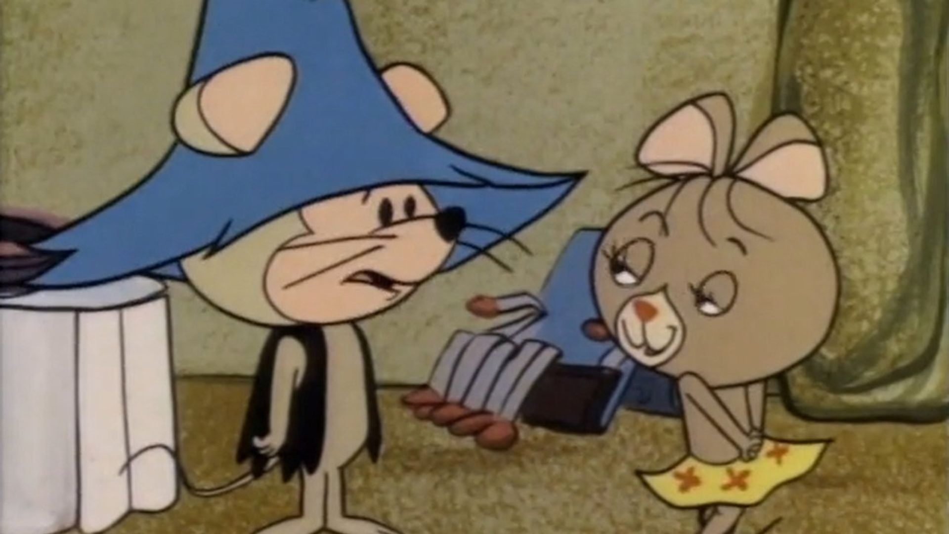 Punkin' Puss & Mushmouse background