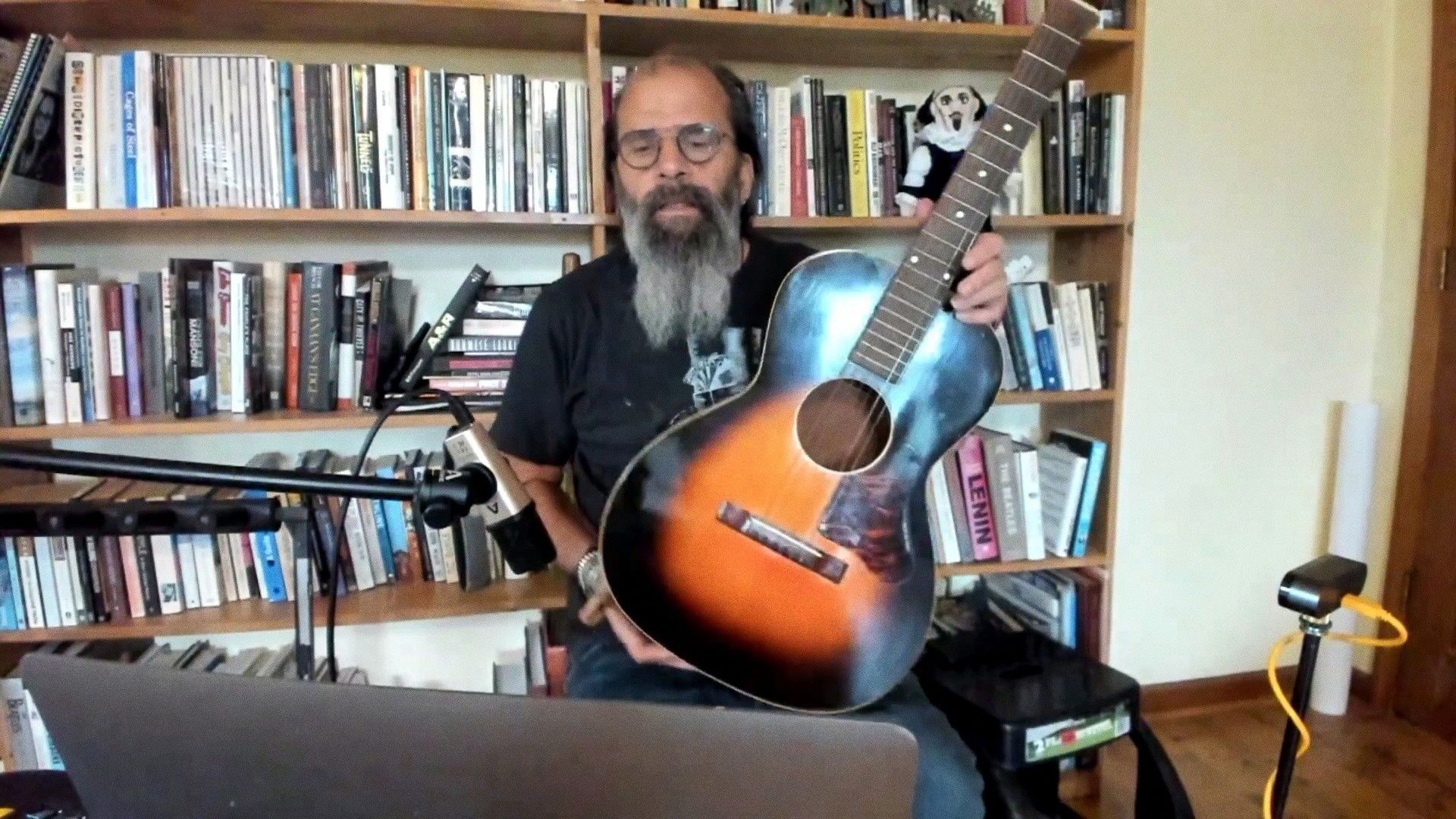 Guitar Town with Steve Earle background