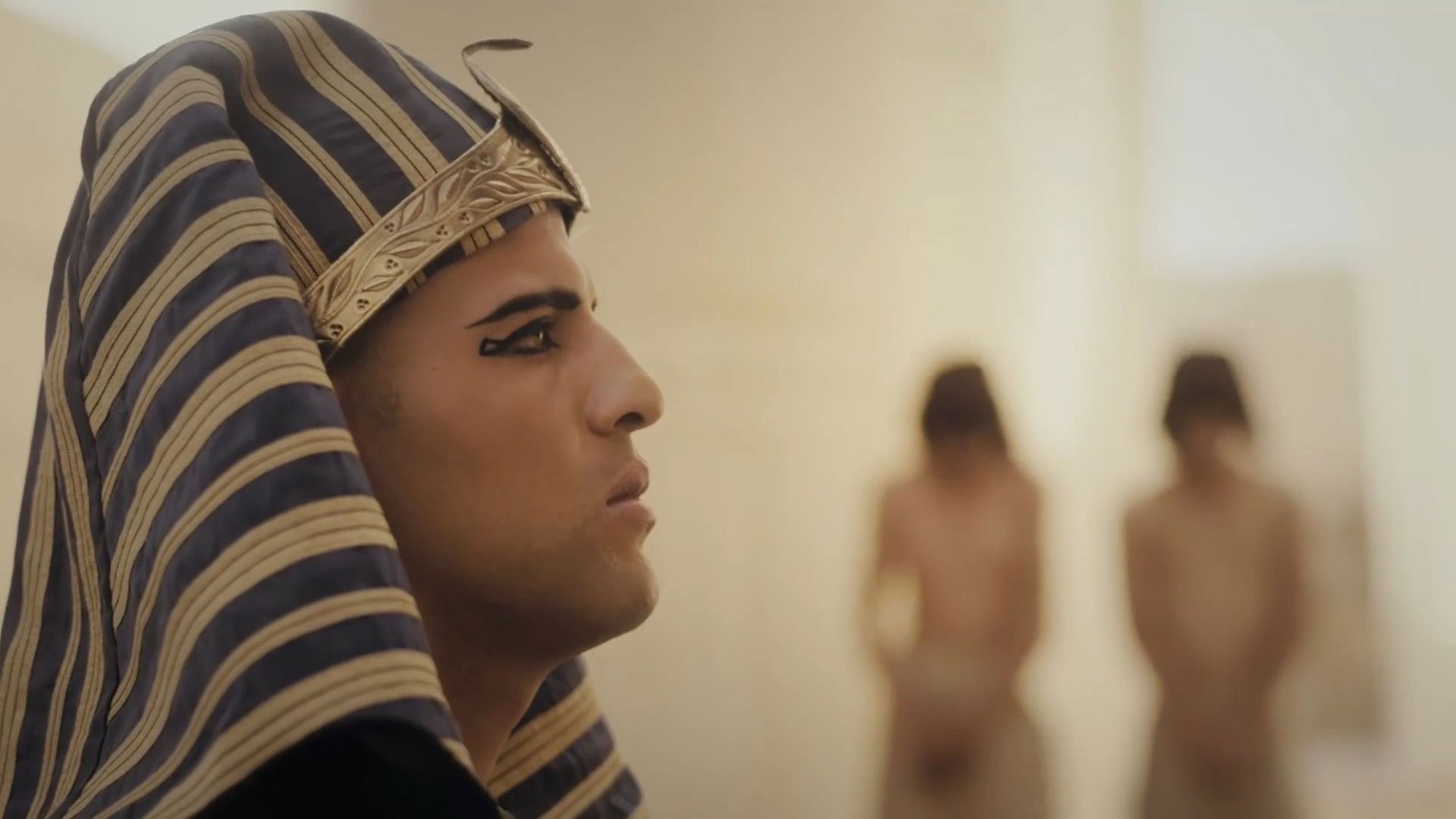 Legends of the Pharaohs background