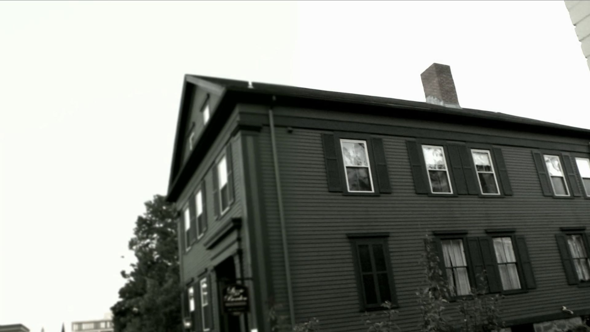 Ghost Adventures: Aftershocks background