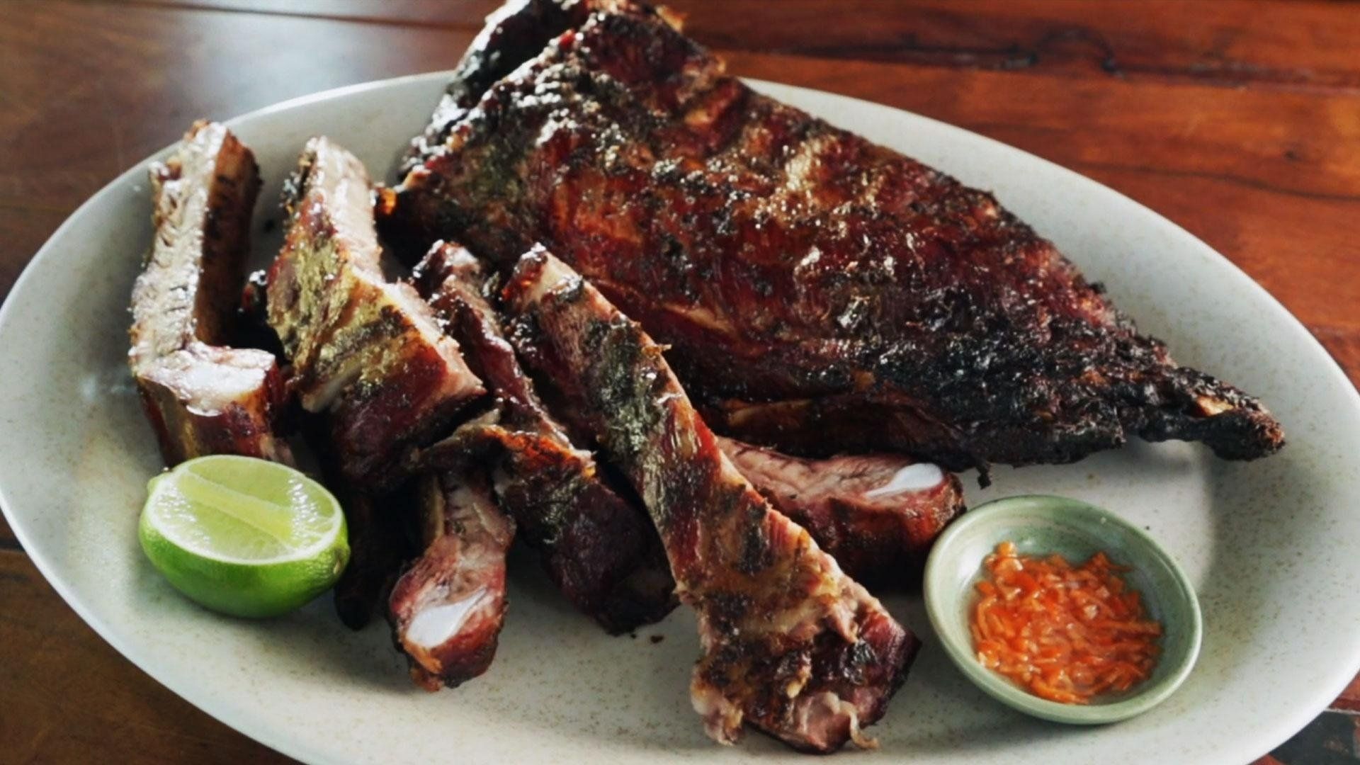 Steven Raichlen's Project Smoke background