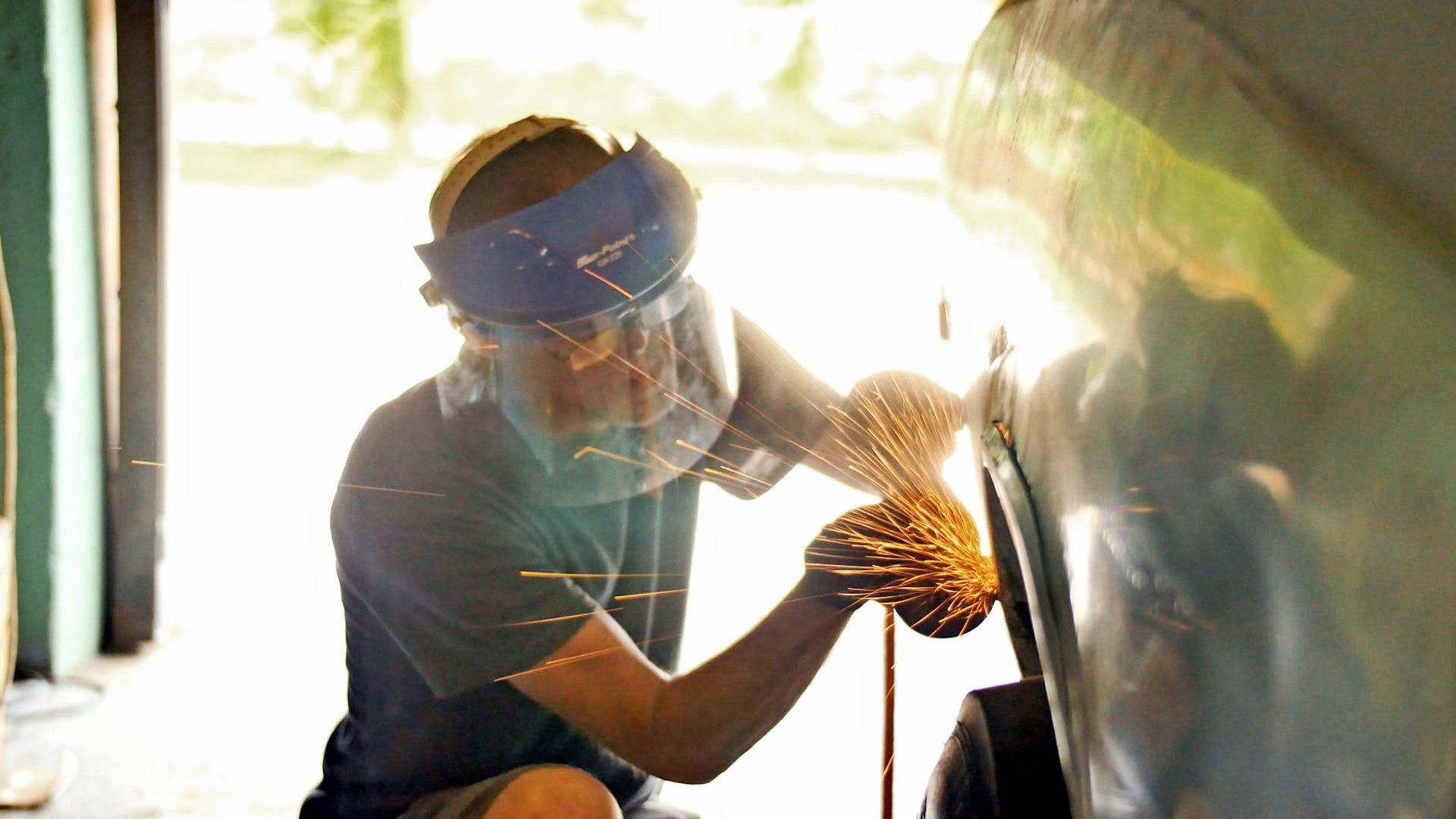 Big Easy Motors background