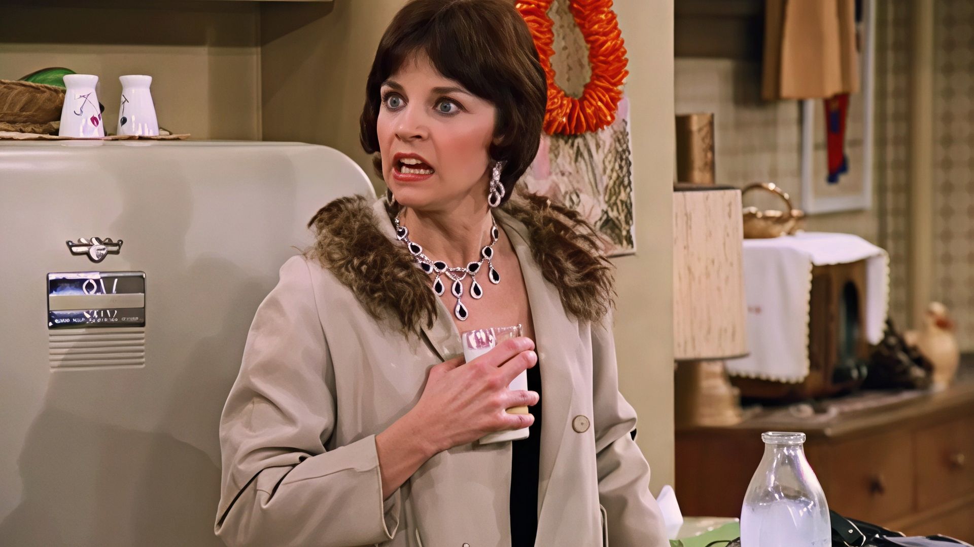 Laverne & Shirley background