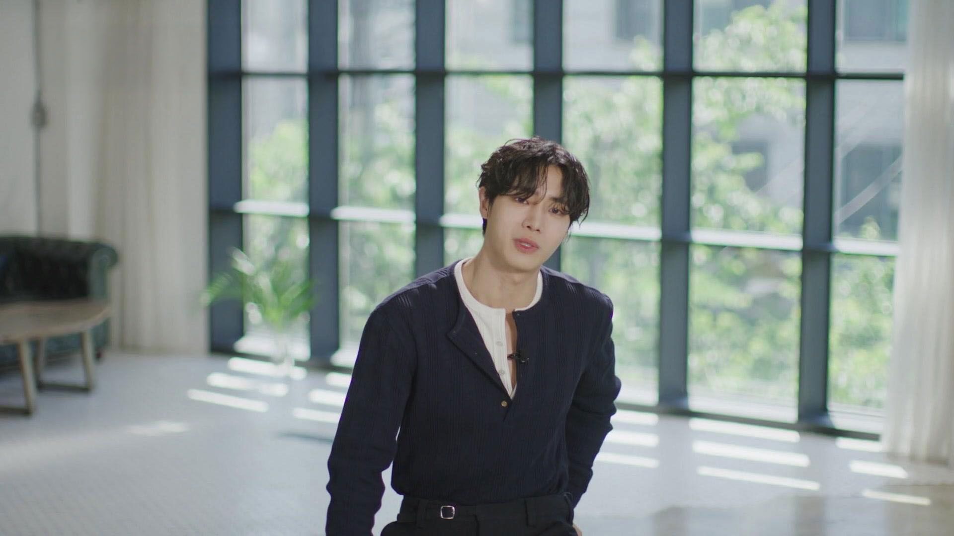 You Quiz on the Block background