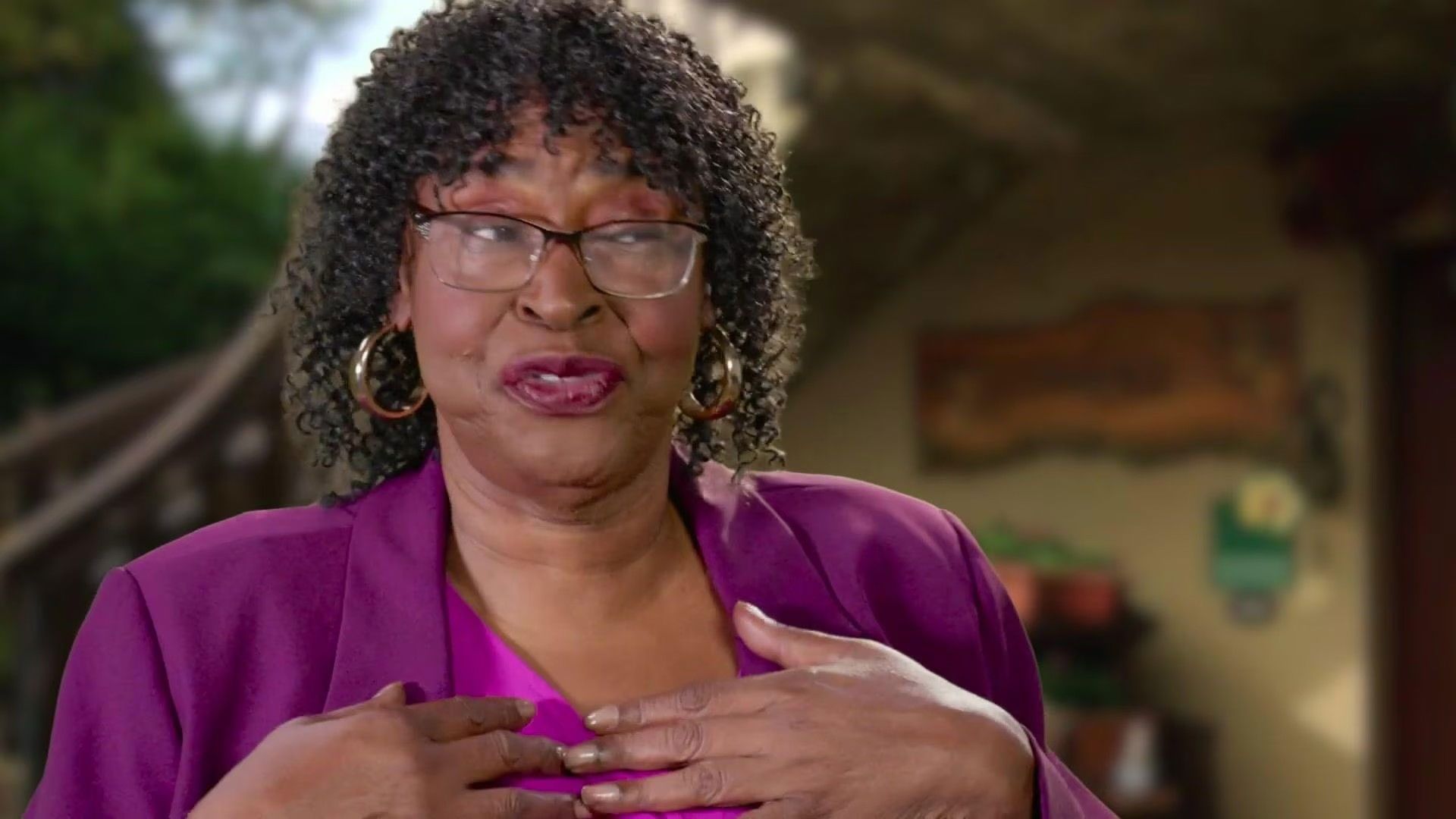 Trippin' with Anthony Anderson and Mama Doris background