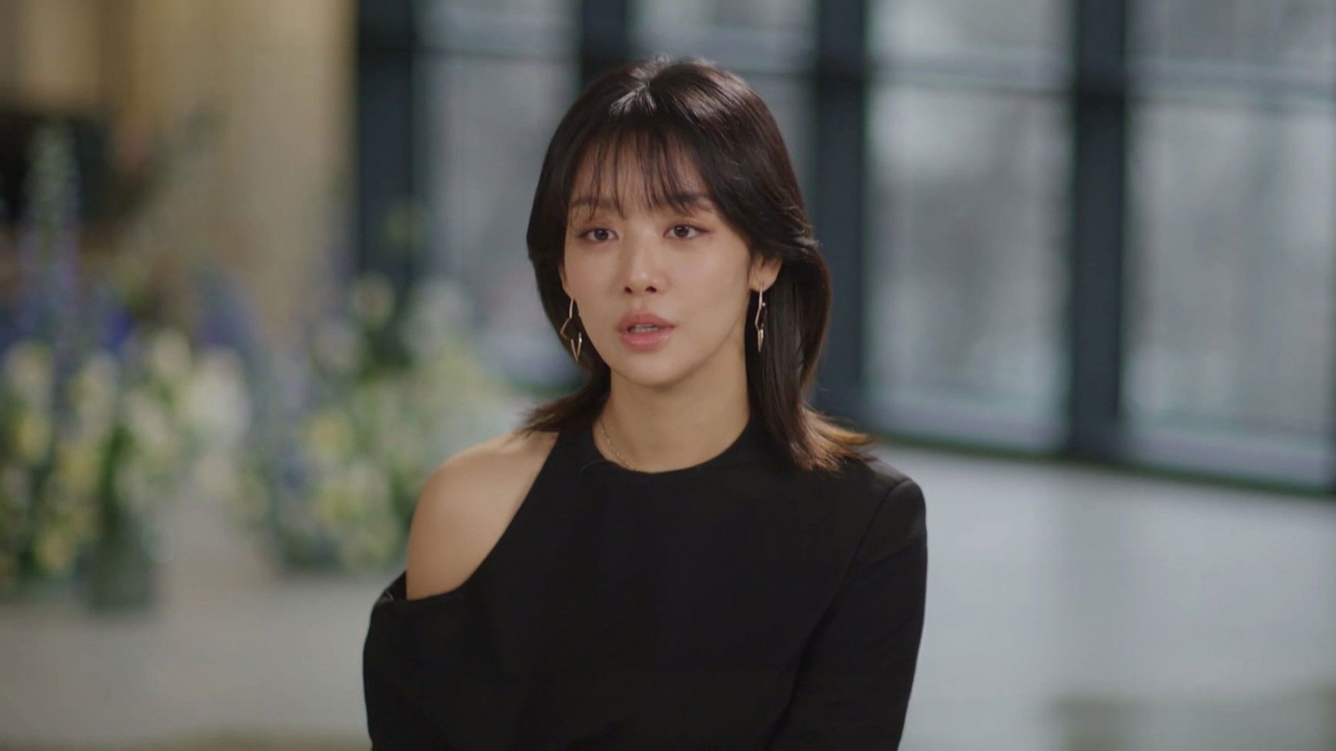 You Quiz on the Block background