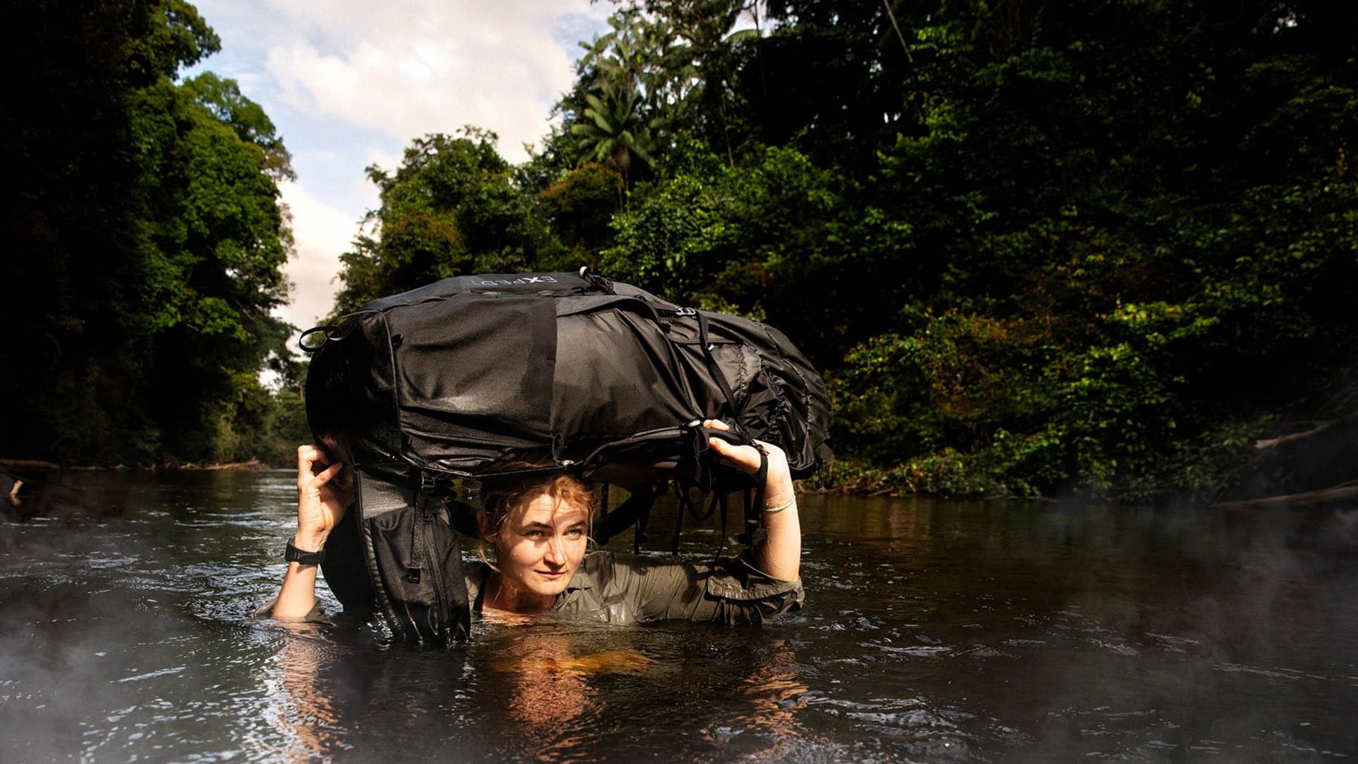 Secret Amazon: Into the Wild background