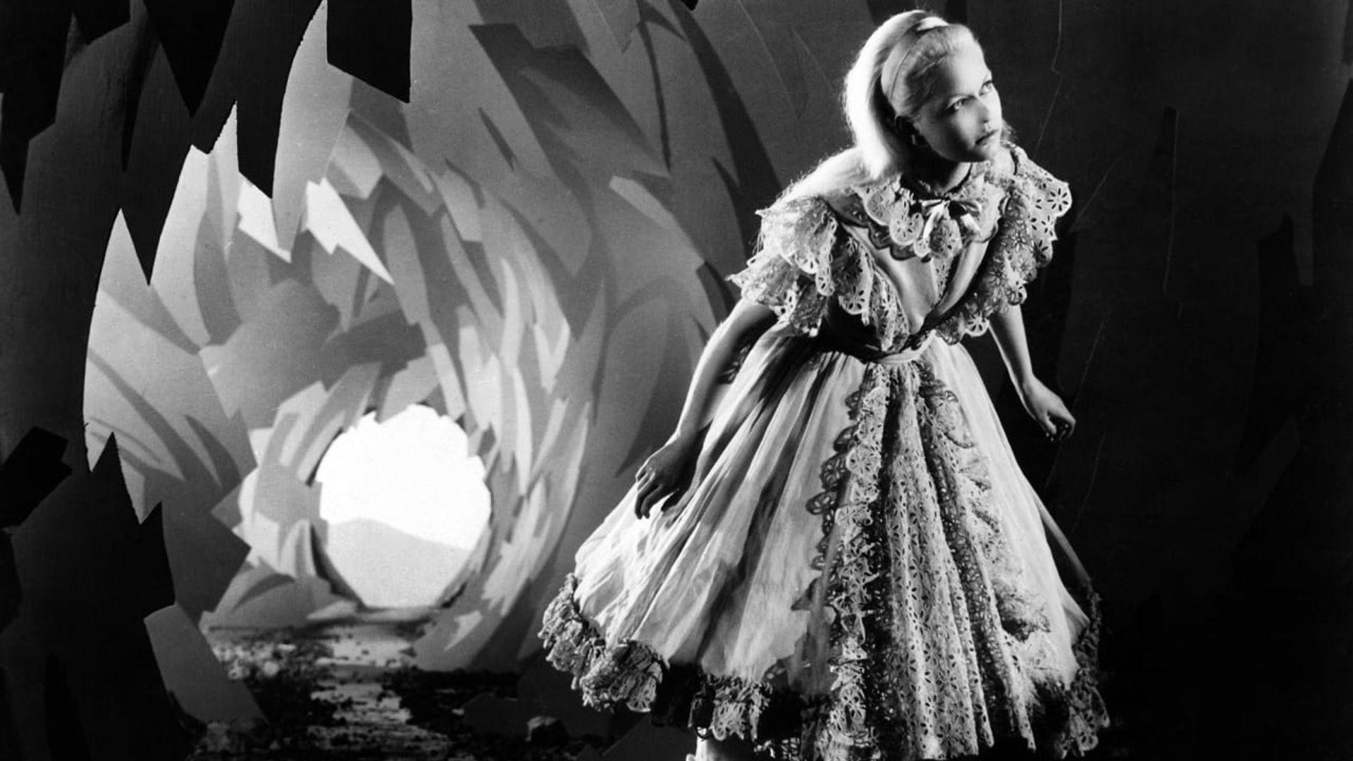 Alice in Wonderland background
