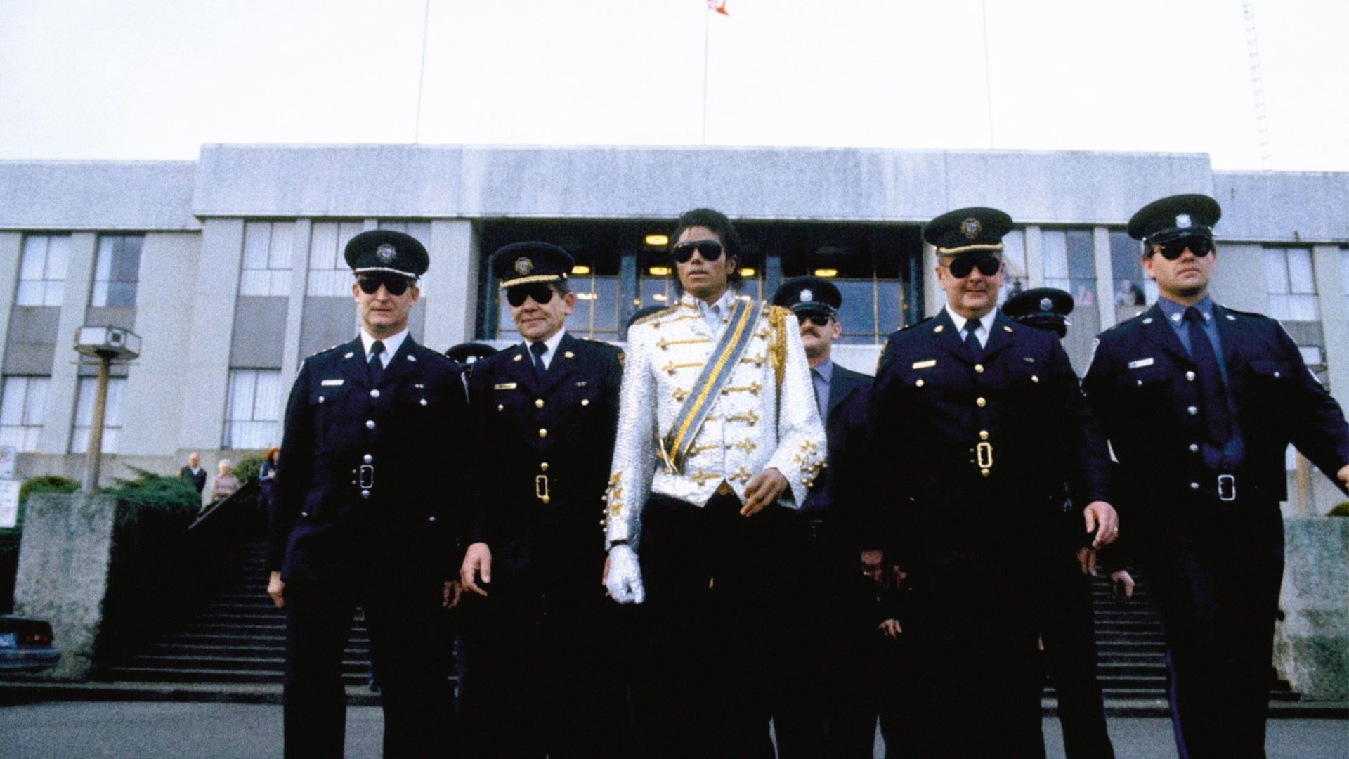Michael Jackson: The Legend Continues background