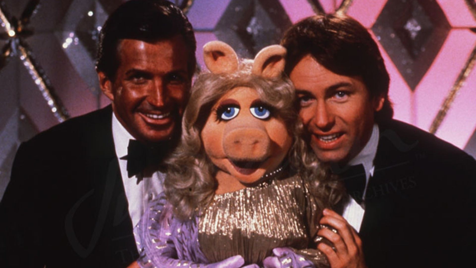The Fantastic Miss Piggy Show background