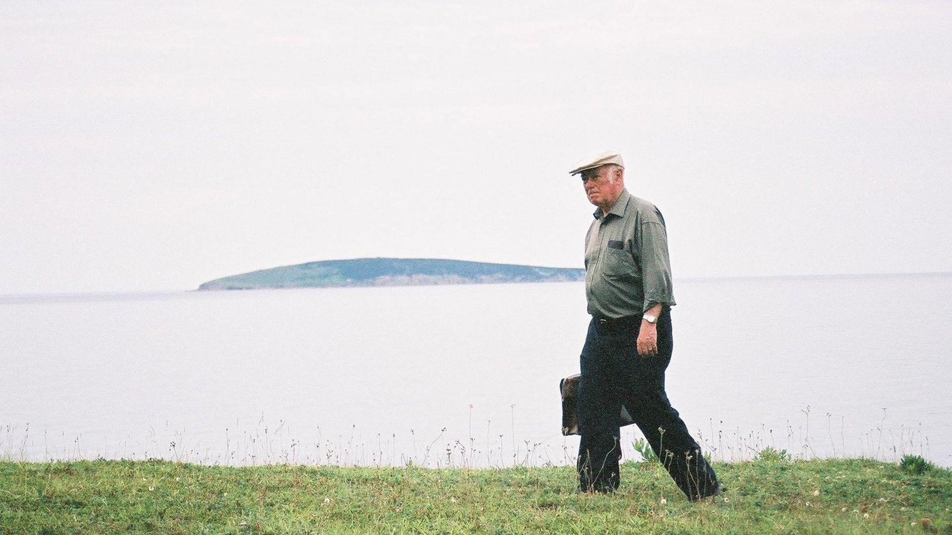 Reading Alistair MacLeod background