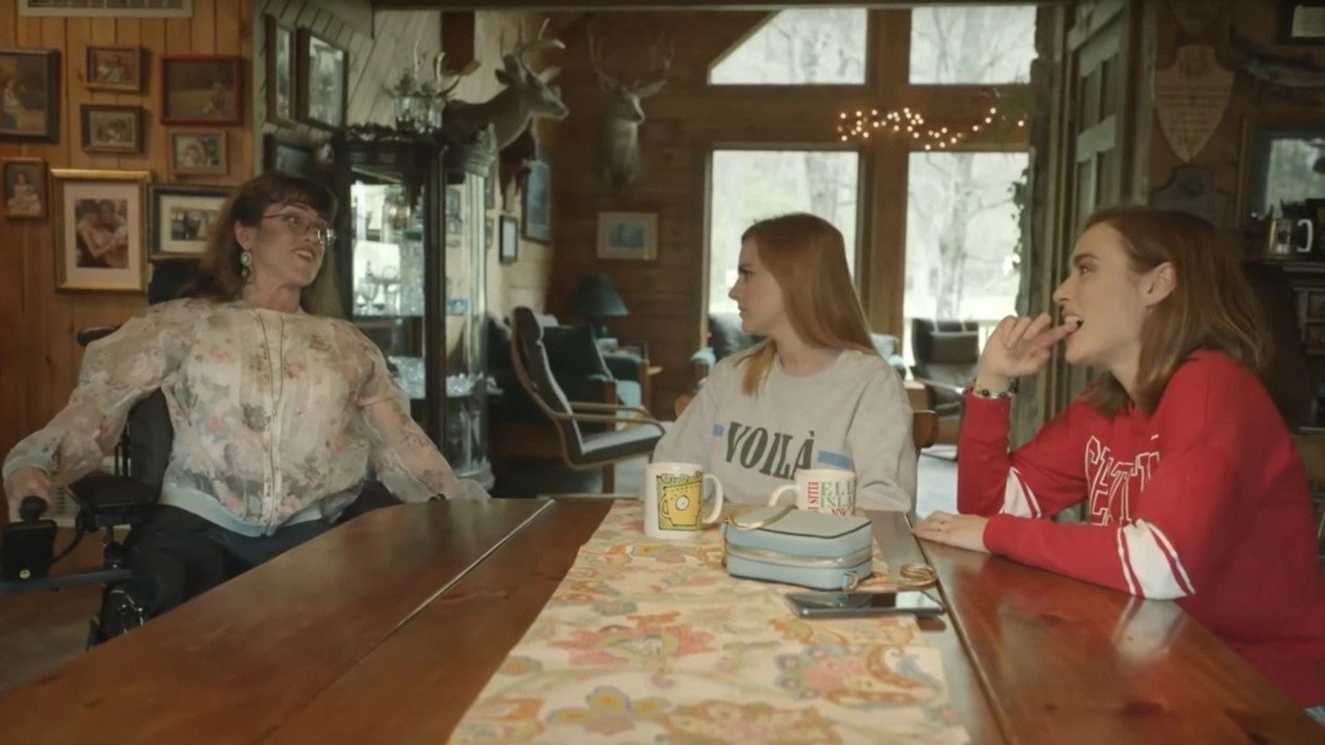Rose & Rosie: Overshare background
