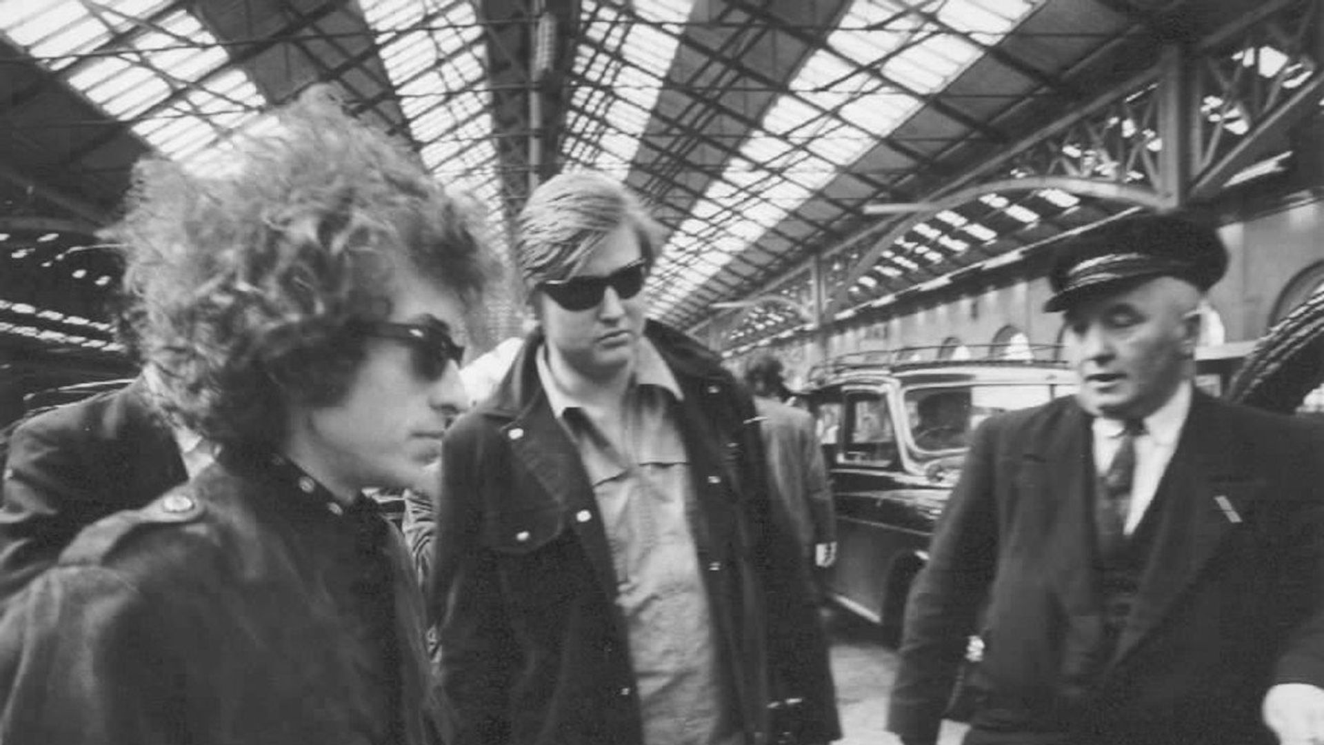 World Tour 1966: The Home Movies background