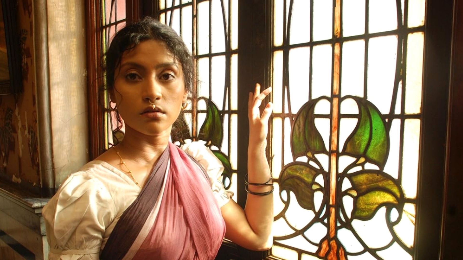 Iti Mrinalini: An Unfinished Letter... background