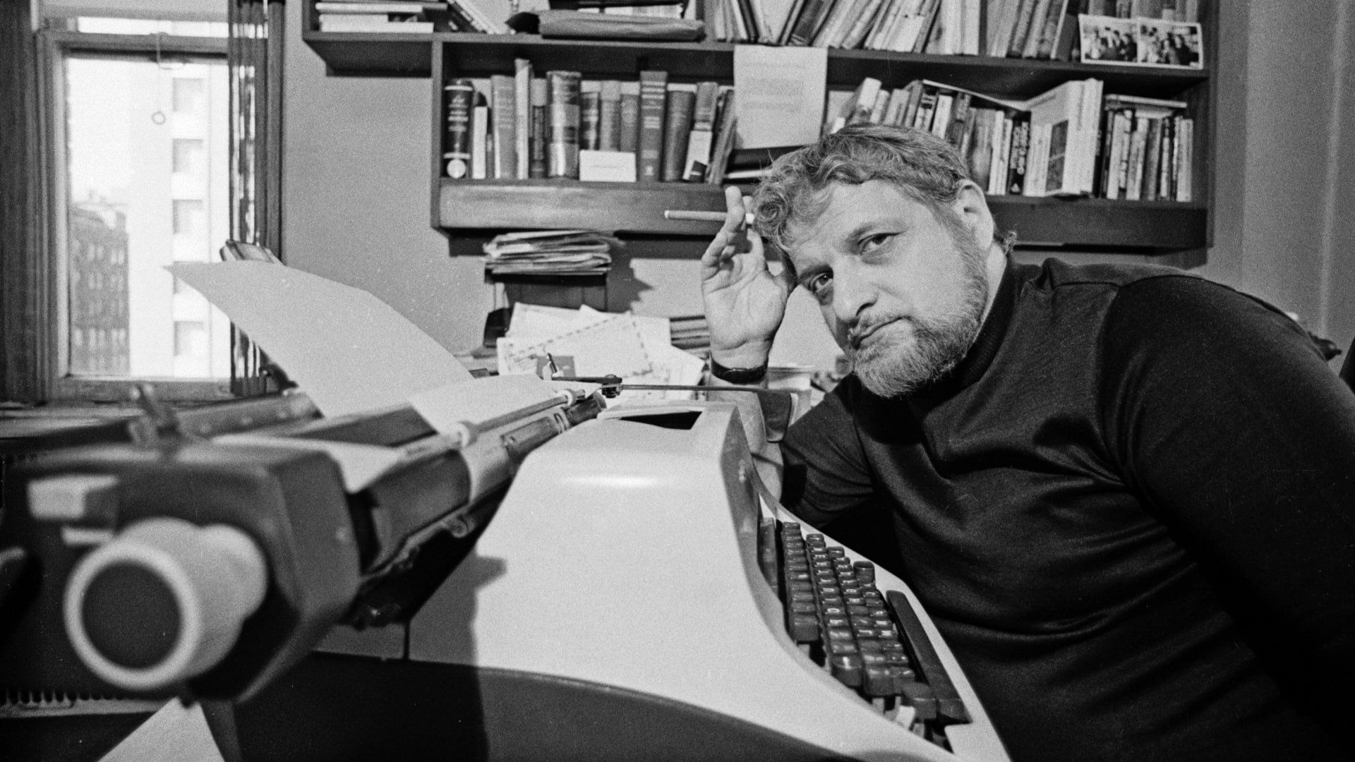 Paddy Chayefsky: Collector of Words background