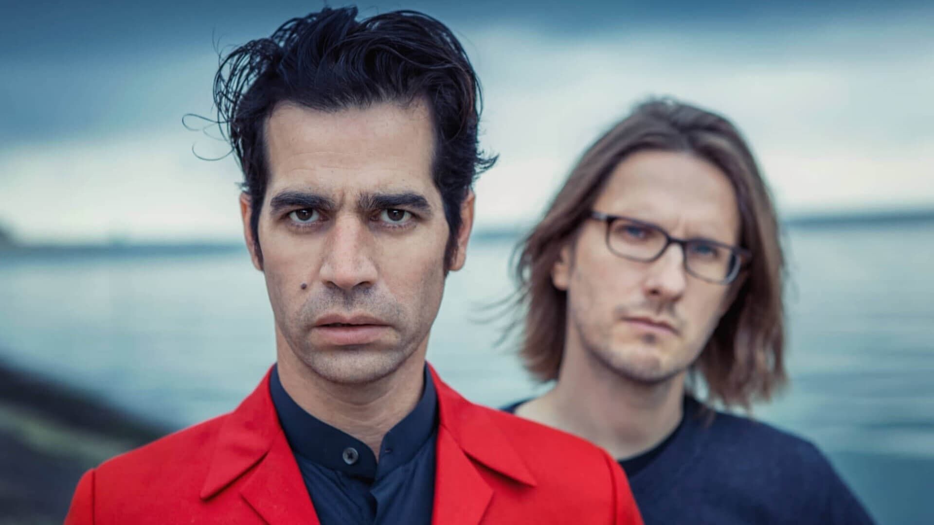 Blackfield: NYC - Live in New York City background