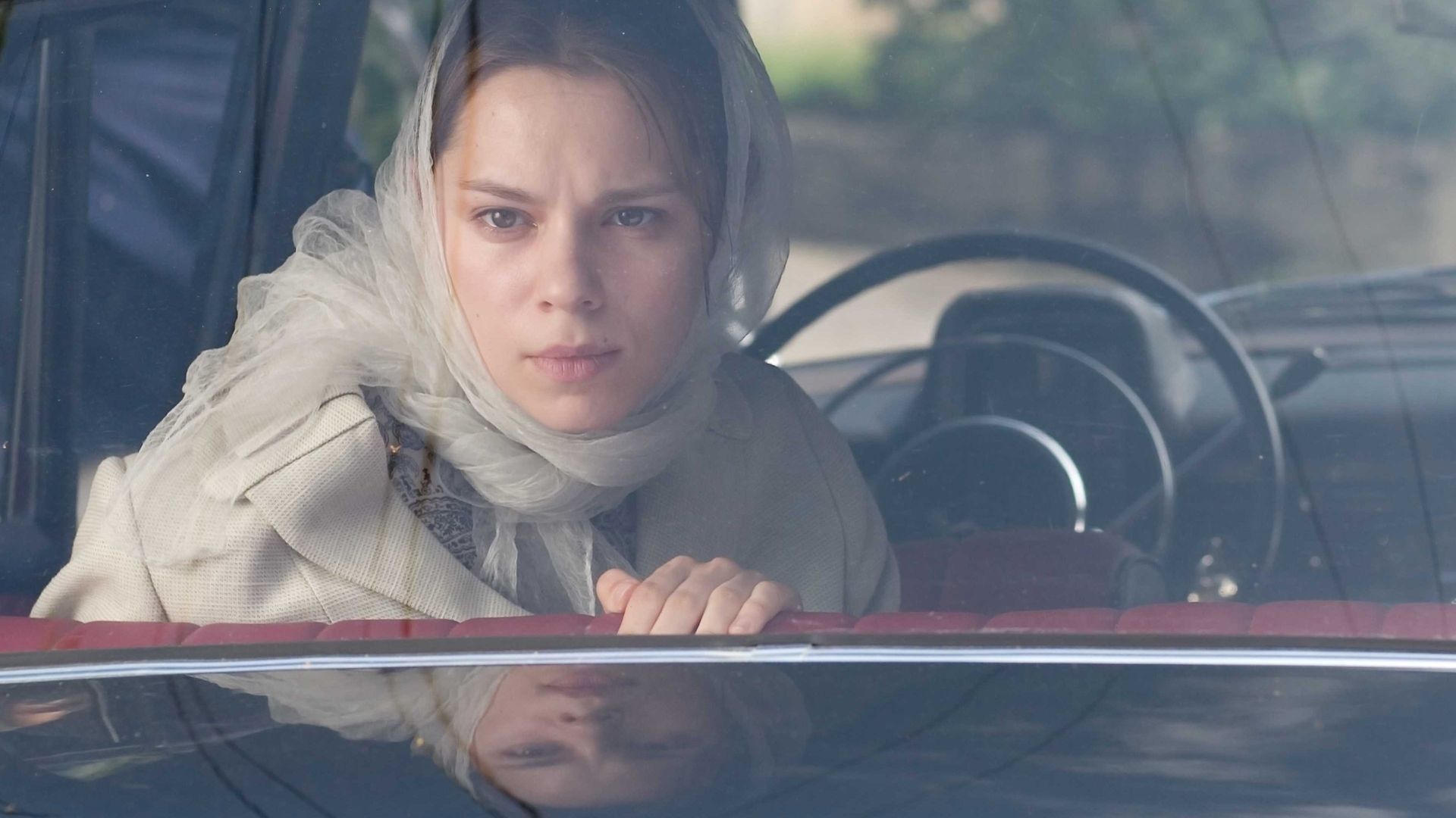 Back to Your Arms background