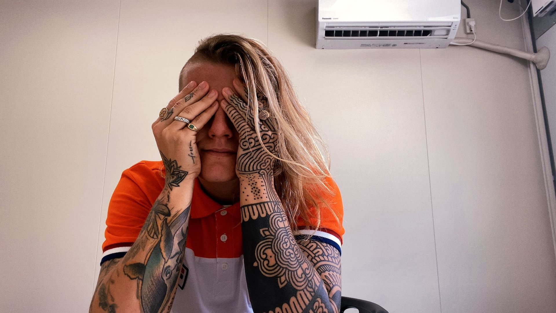 Candy: A Skater's Mind background