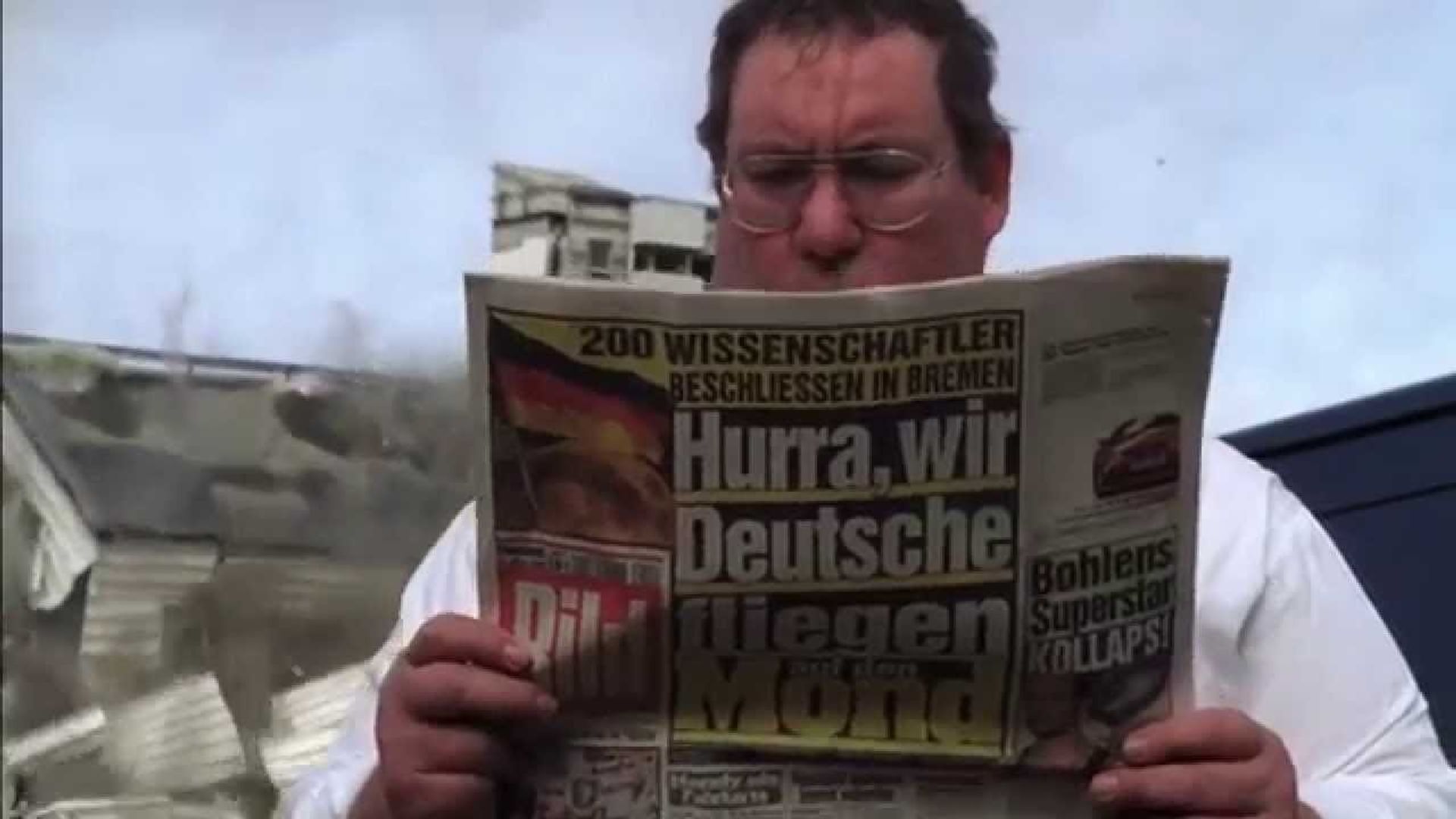 Die Mondverschwörung background