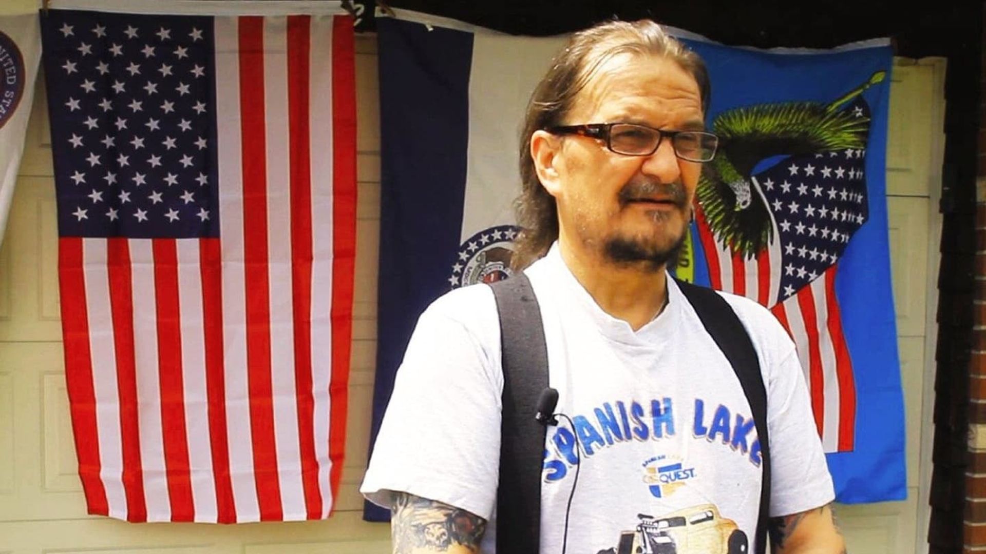 Spanish Lake background