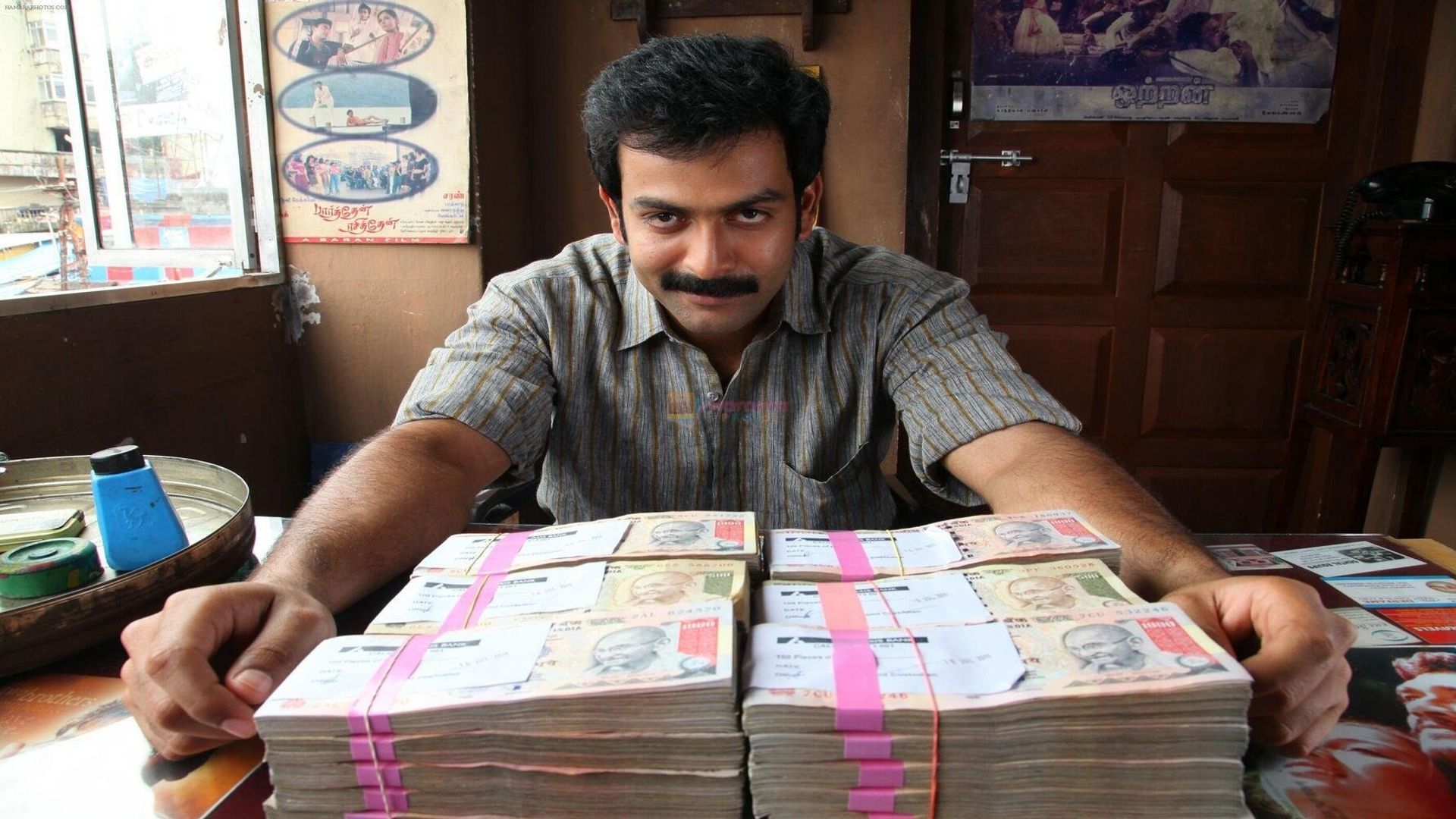 Indian Rupee background