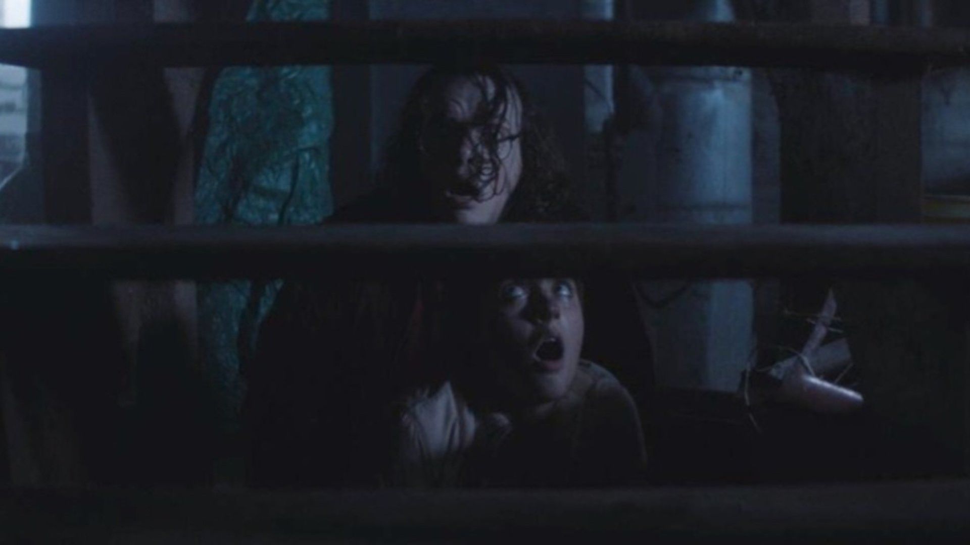 Test Screening background